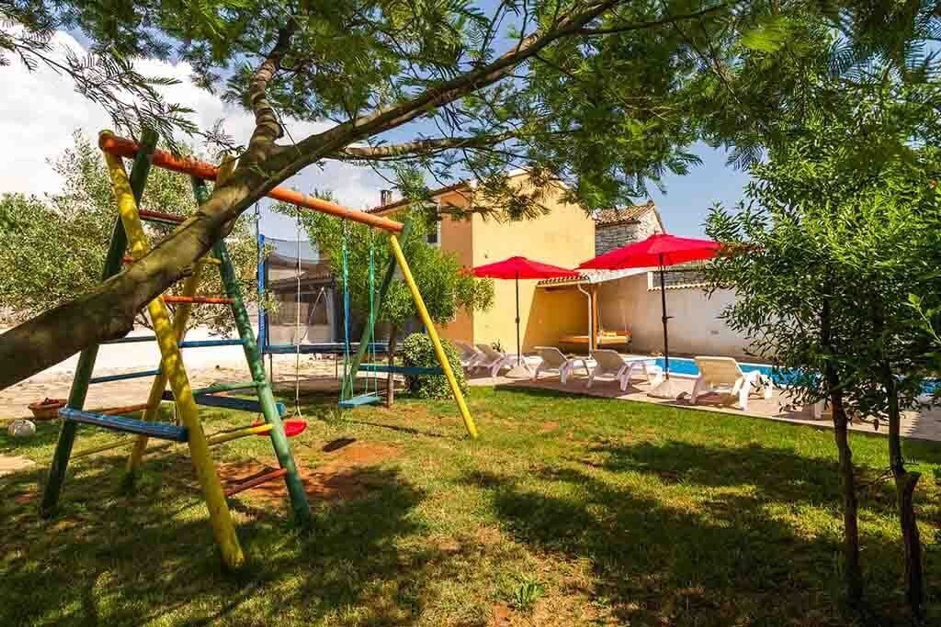 Gift card for Holiday House Emily With a Pool