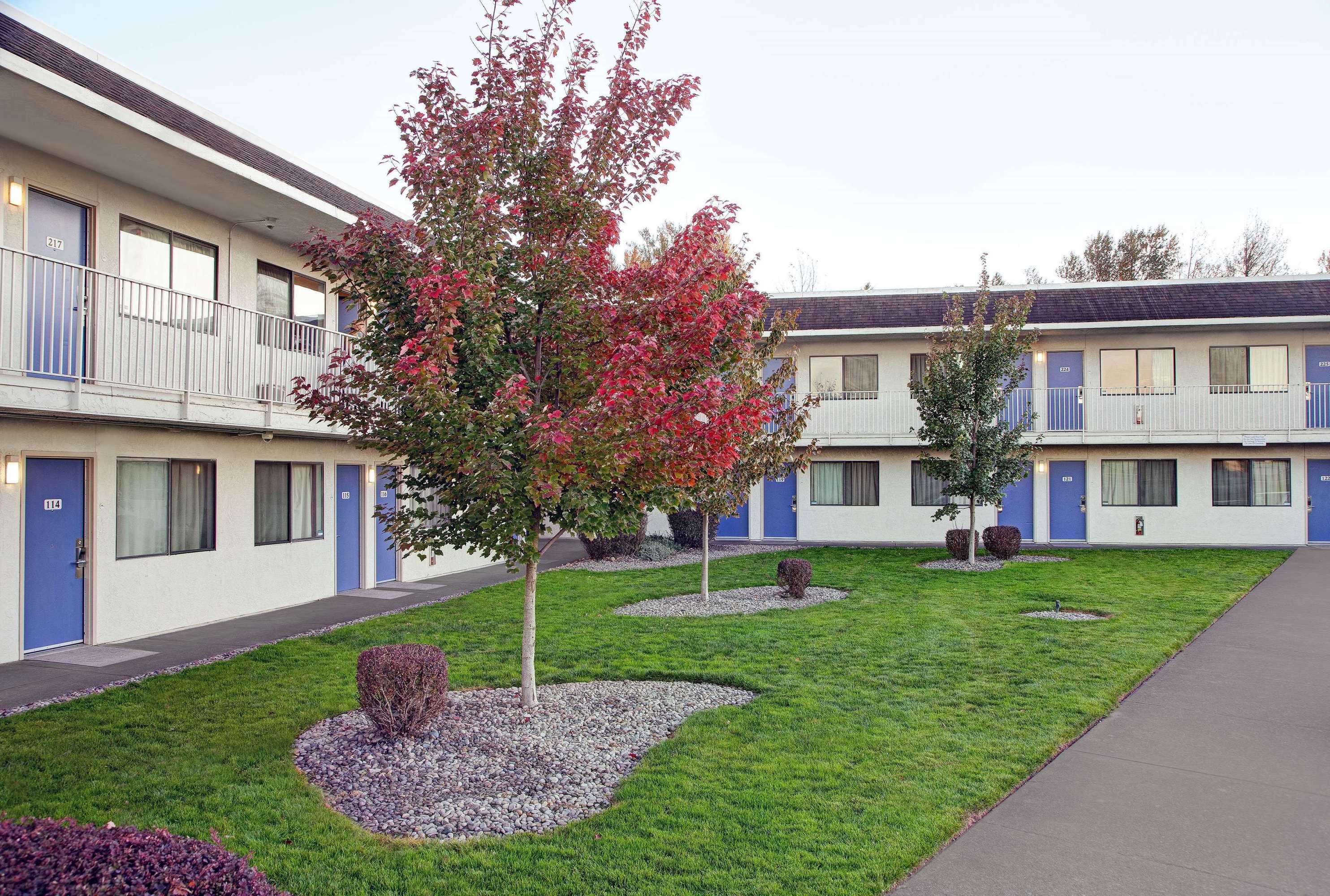 Gift card for Motel 6 Troutdale, OR - Portland East