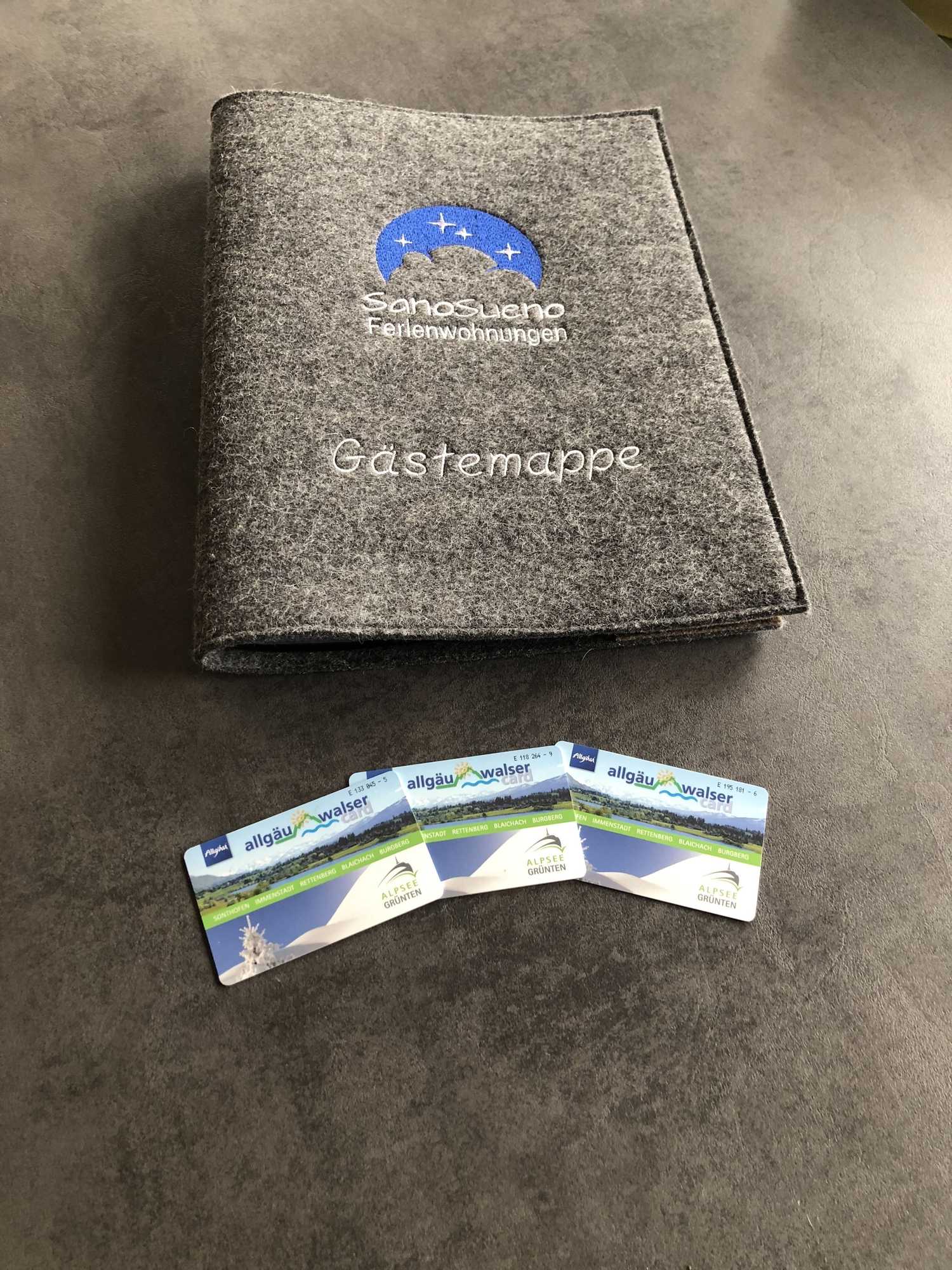 Gift card for Sanosueno Family - Bester Bergblick Gift card for Sanosueno Family - Bester Bergblick