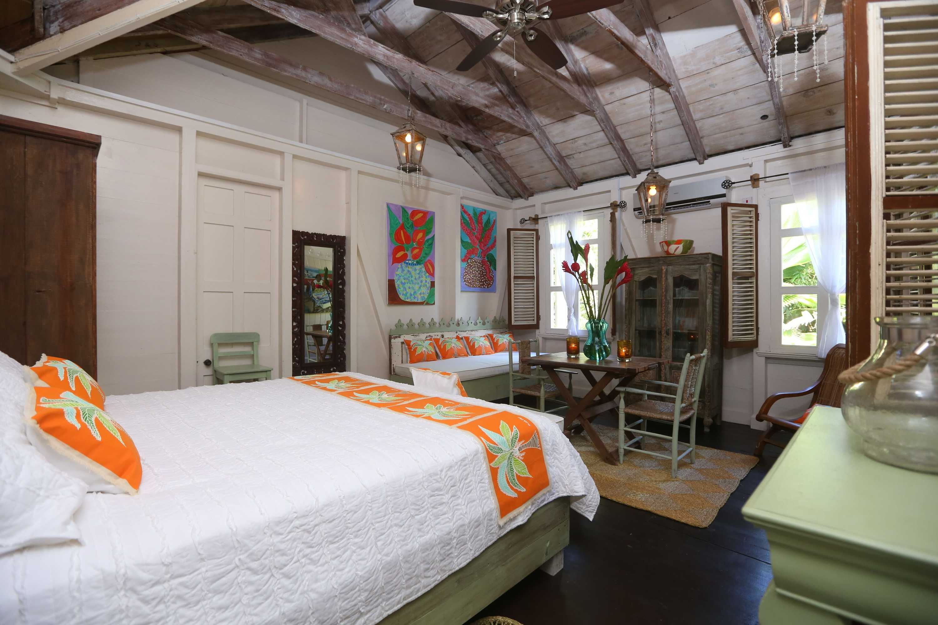 Gift card for Pink Plantation House