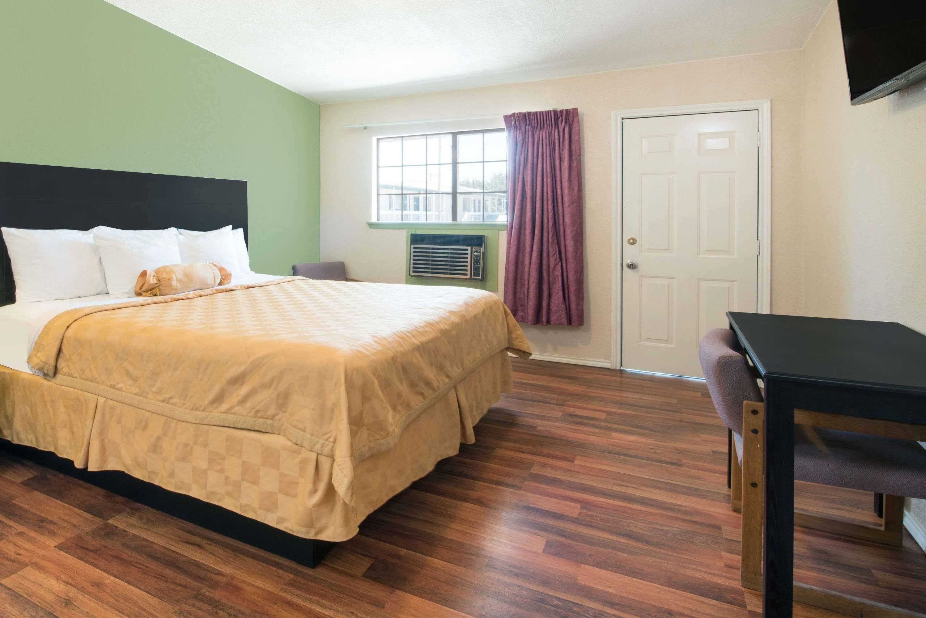 Gift card for Executive Inn & Kitchenette Suites Gift card for Executive Inn & Kitchenette Suites