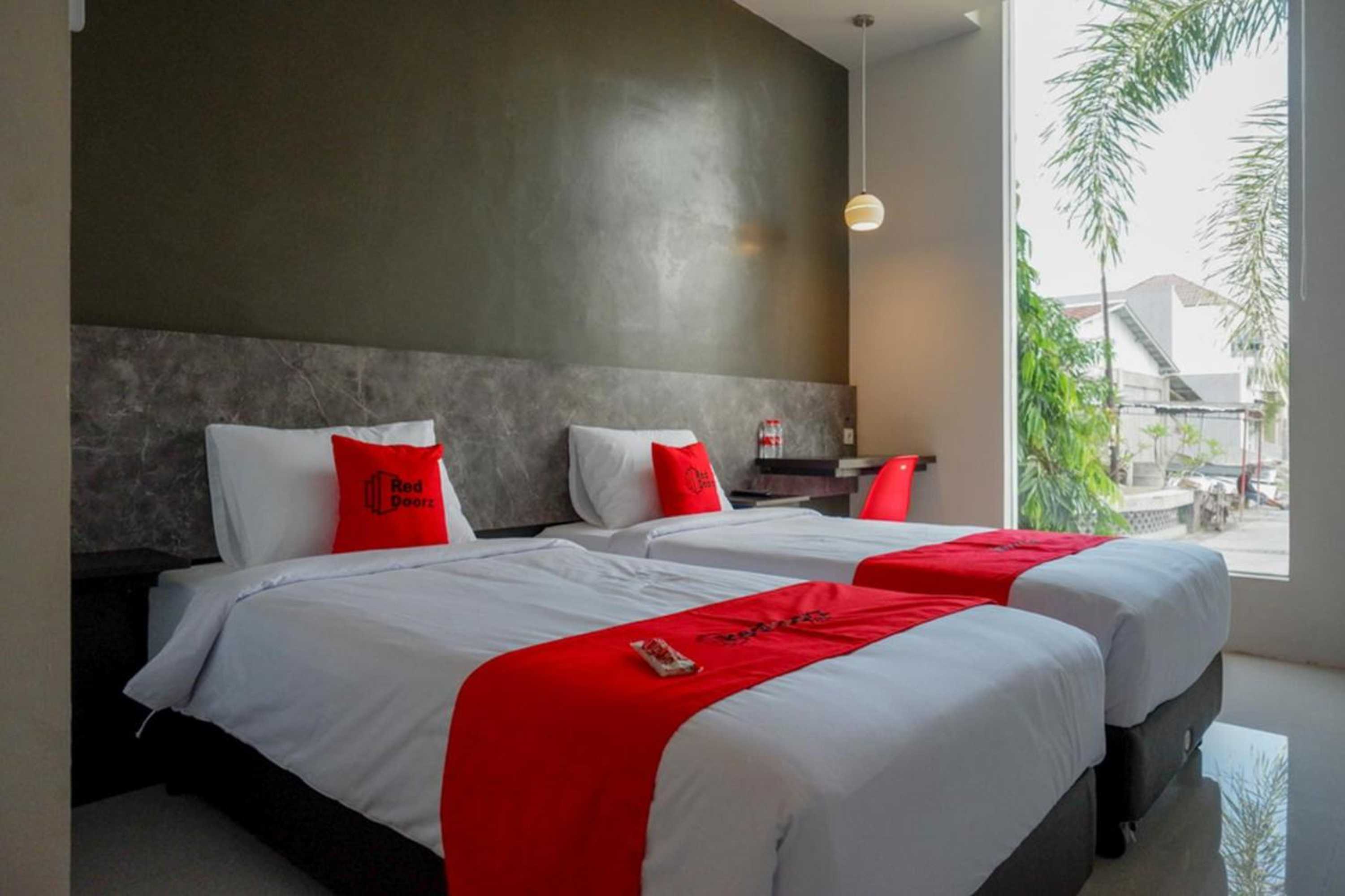 Gift card for Plus Near Solo Baru by Reddoorz