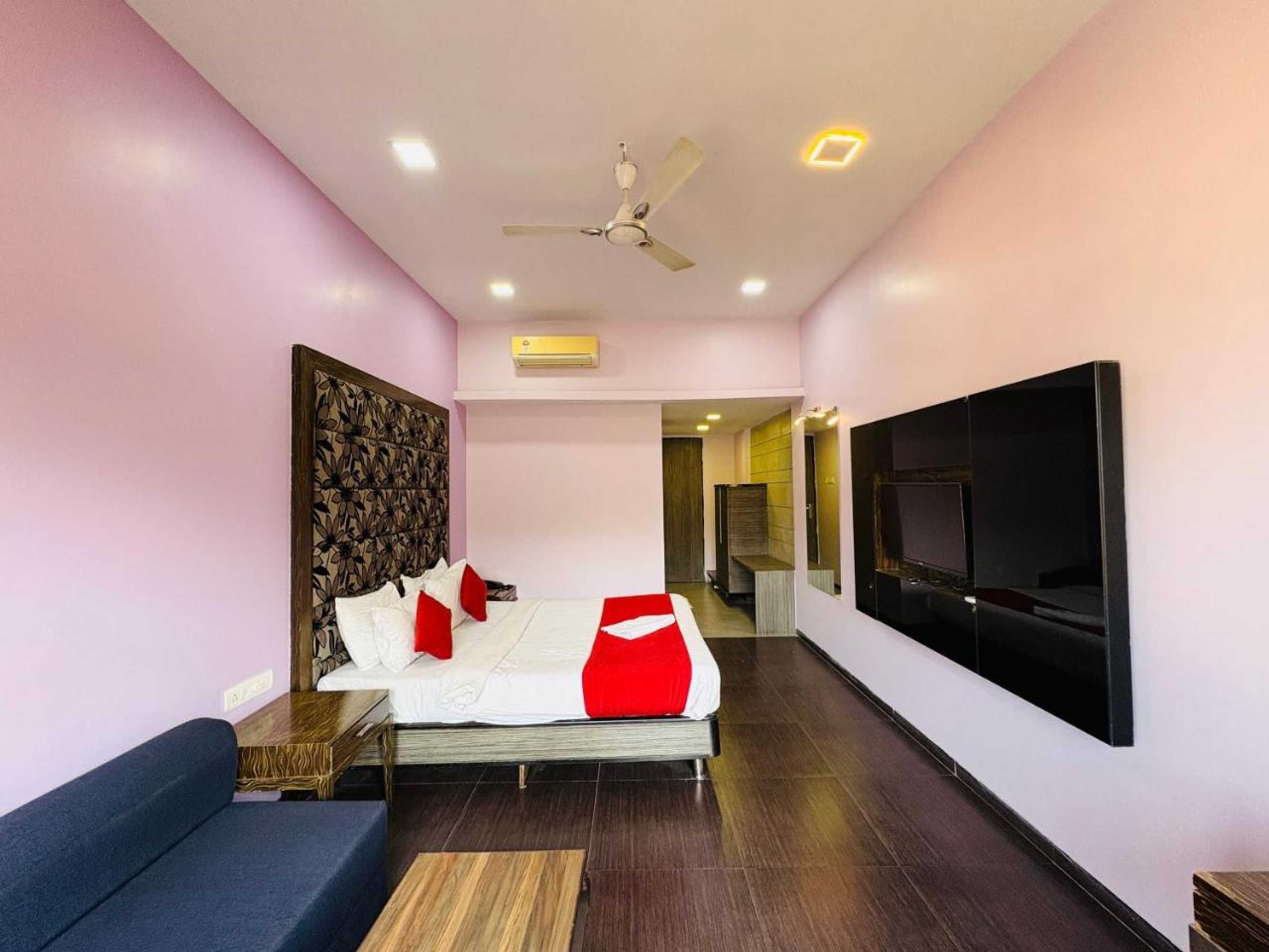 Gift card for Hotel Lalit Inn