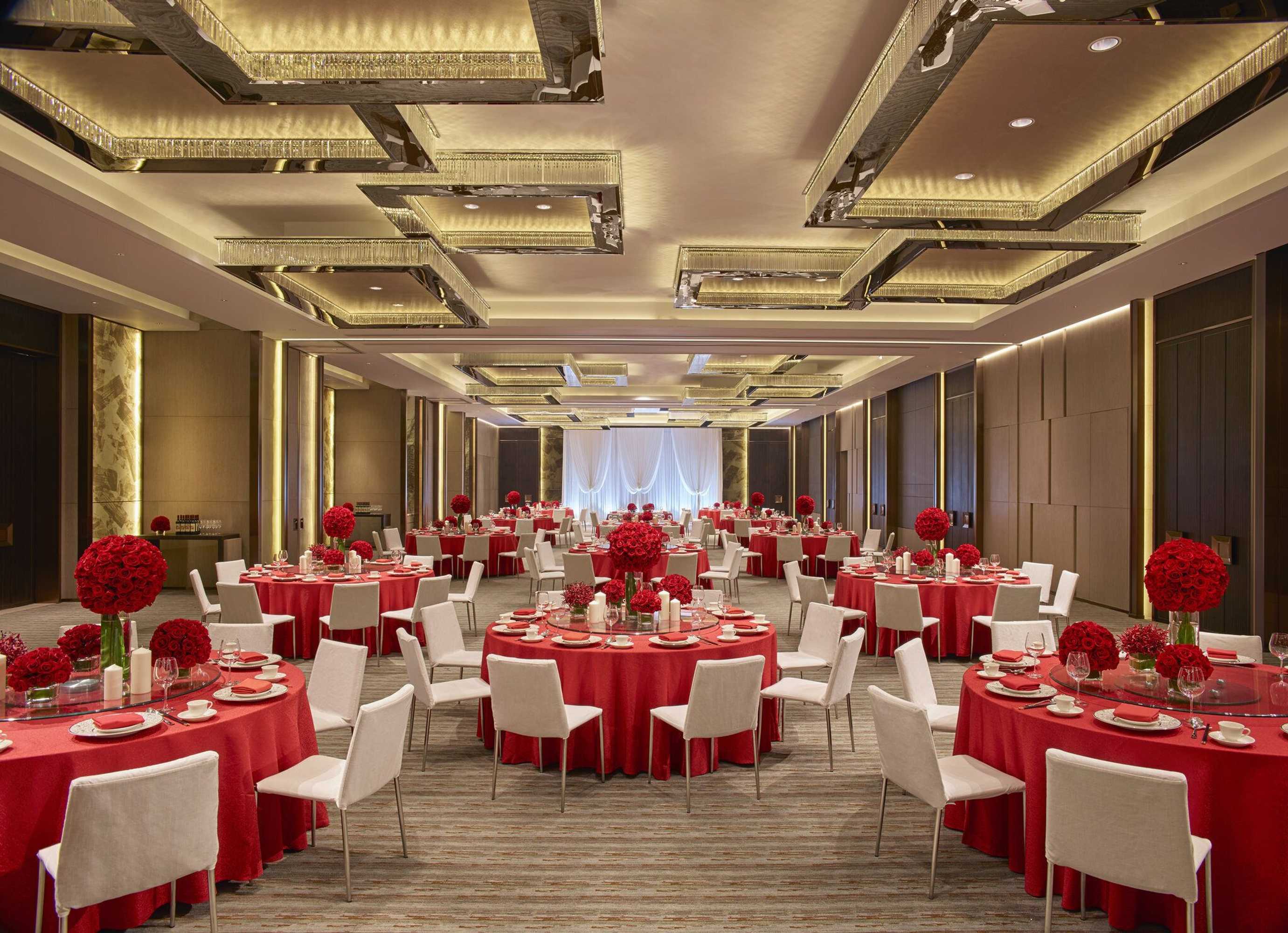 Gift card for New World Wuhan Hotel Gift card for New World Wuhan Hotel