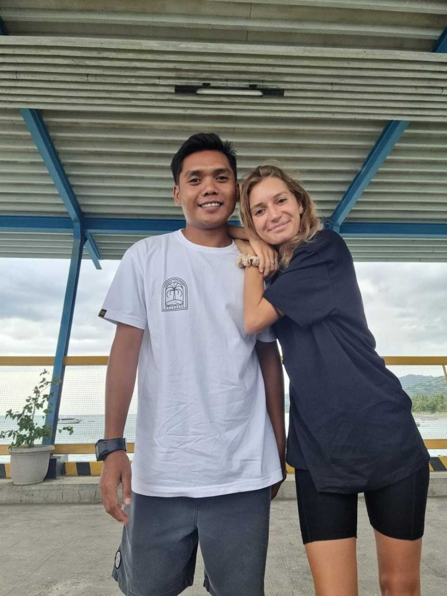 Gift card for Tropical Sunday Bungalow - Surf And Stay