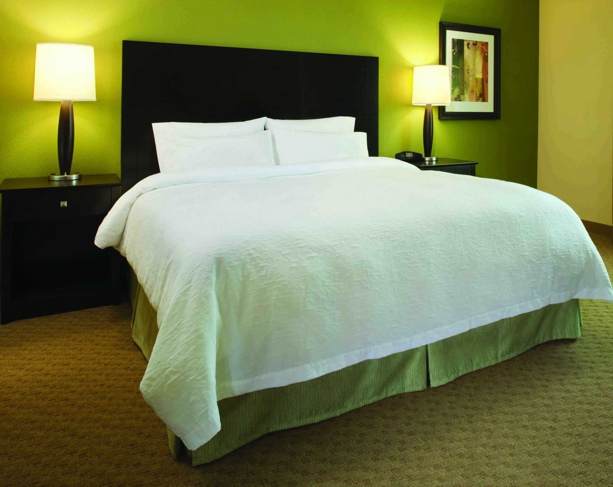 Gift card for Hampton Inn by Hilton Milwaukee Northwest Gift card for Hampton Inn by Hilton Milwaukee Northwest