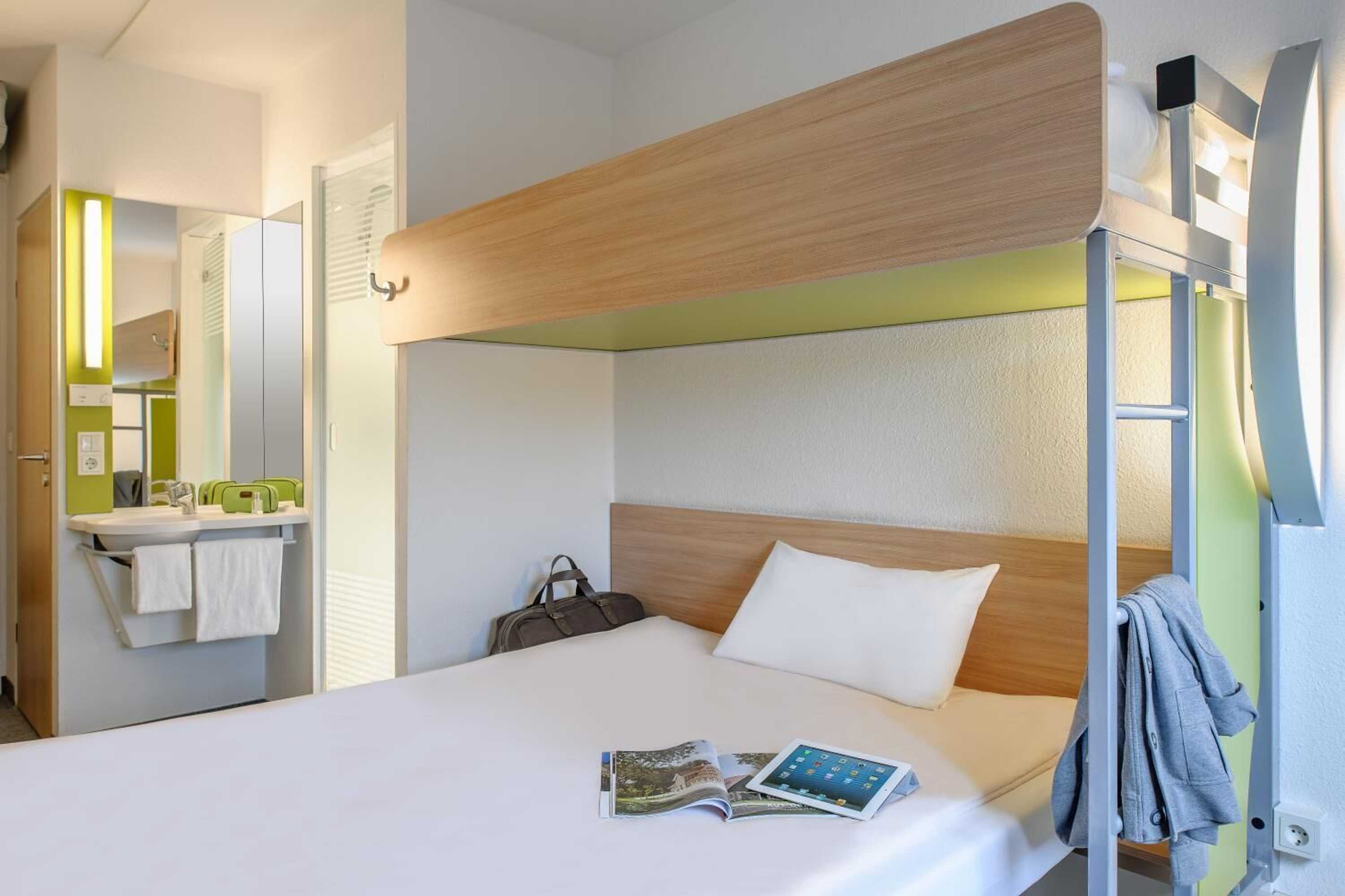 Gift card for B&b Hotel Düsseldorf-Lintorf Gift card for B&b Hotel Düsseldorf-Lintorf