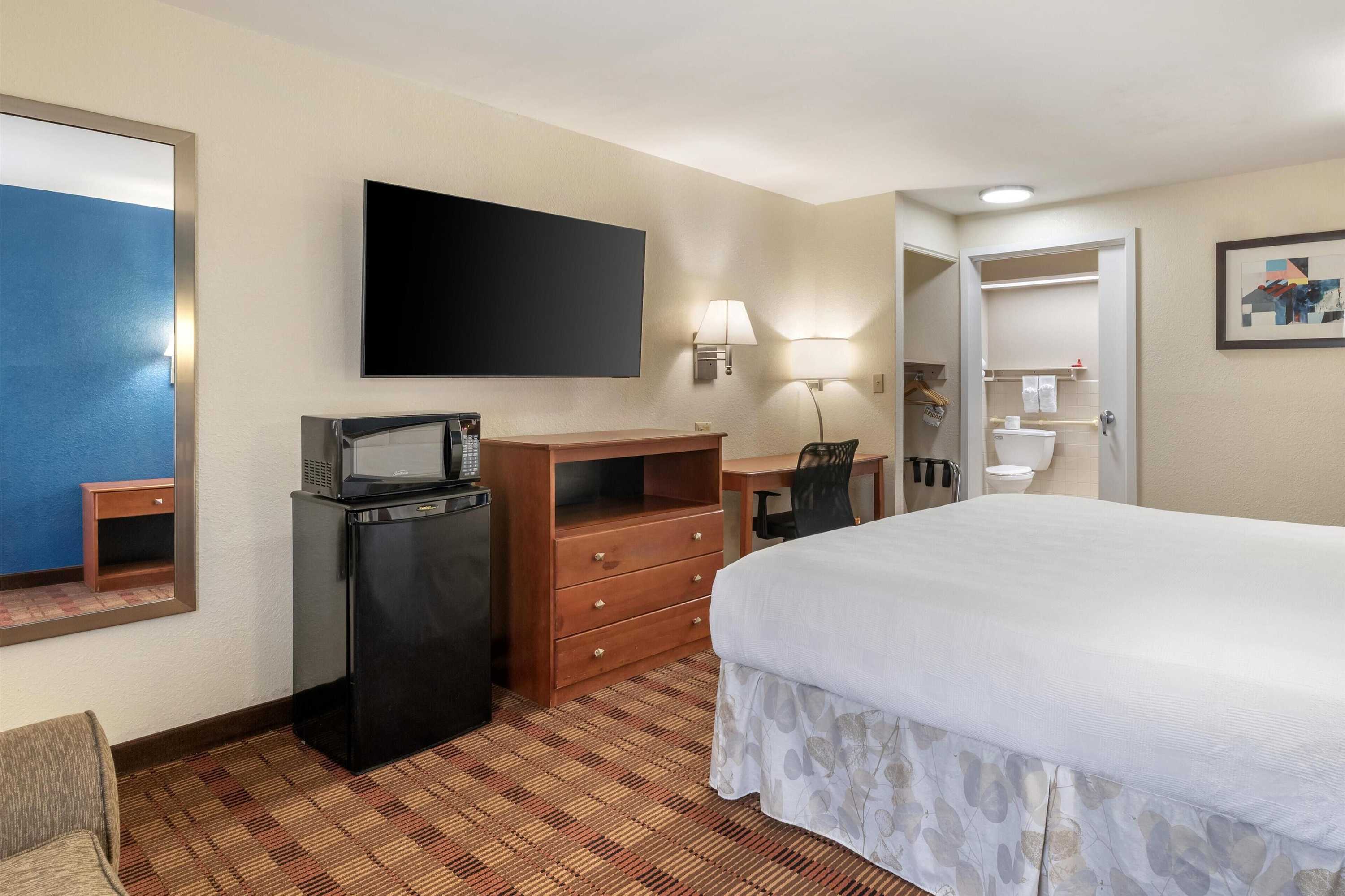 Gift card for Surestay Hotel by Best Western East Brunswick Gift card for Surestay Hotel by Best Western East Brunswick