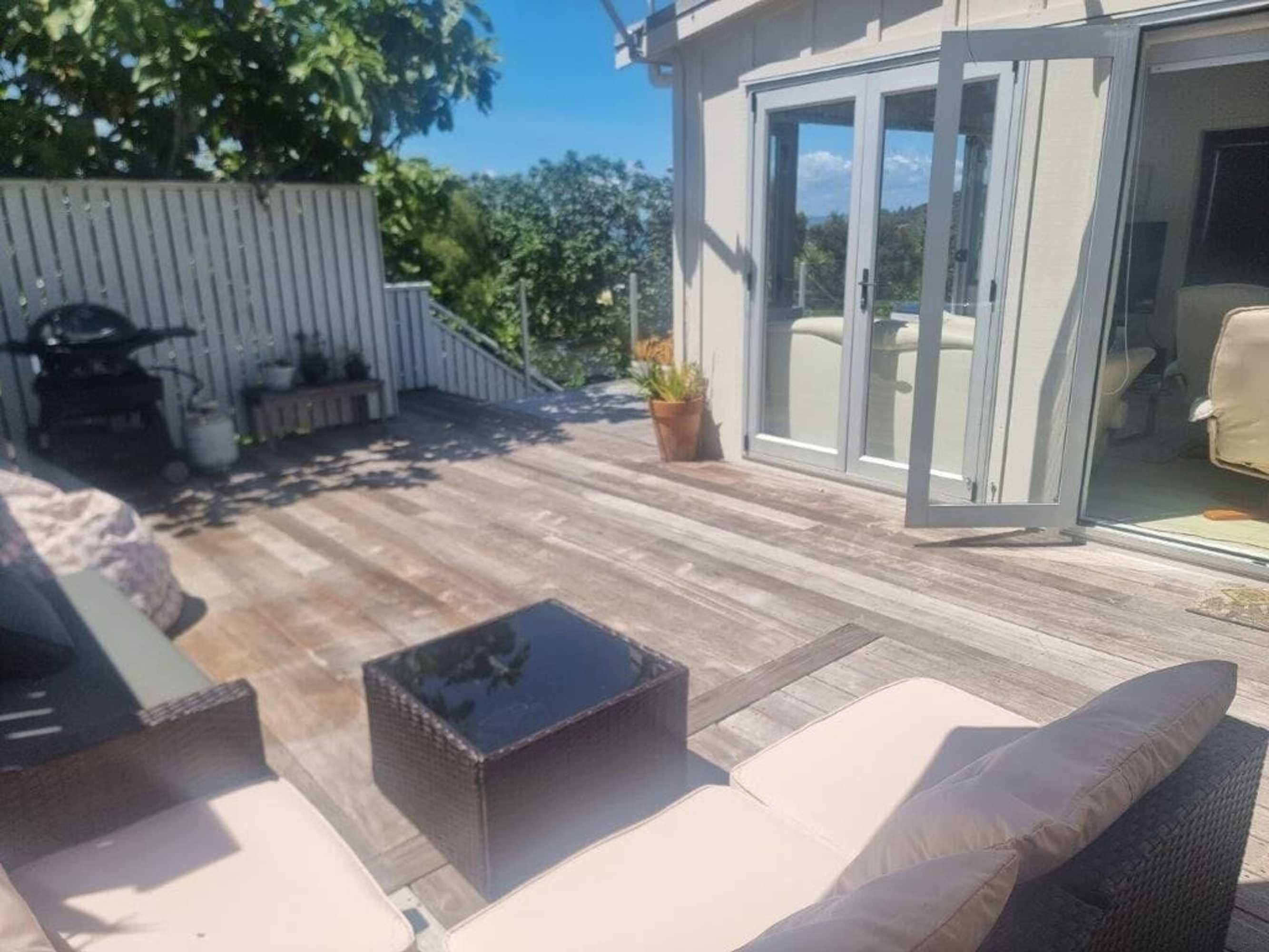 Gift card for Tiri Cottage - Seaviews in Oneroa Gift card for Tiri Cottage - Seaviews in Oneroa