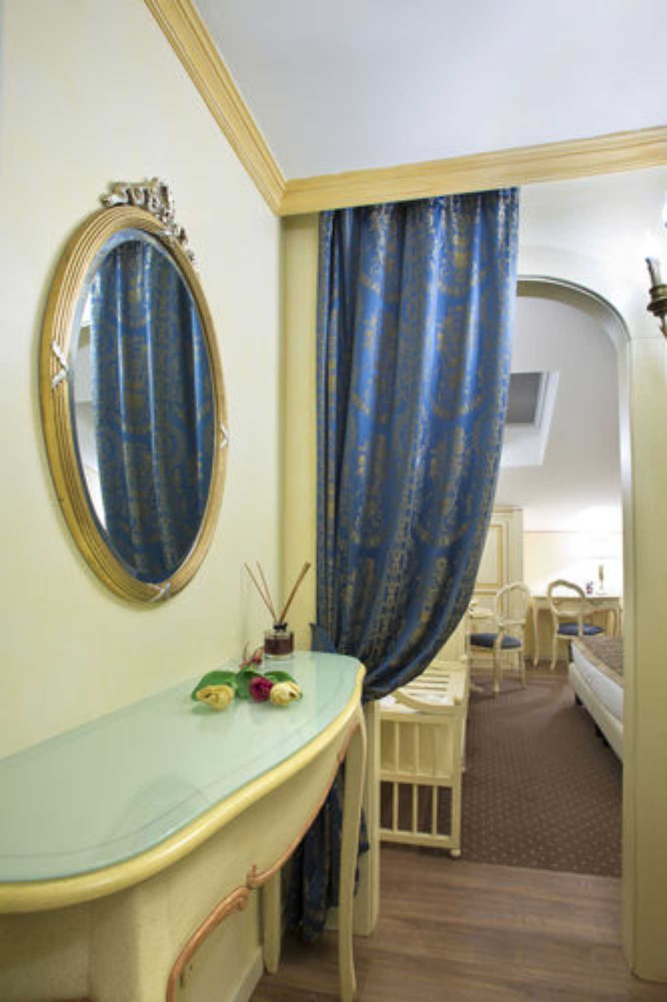 Gift card for Vip's Motel Luxury Accommodation & Spa Gift card for Vip's Motel Luxury Accommodation & Spa