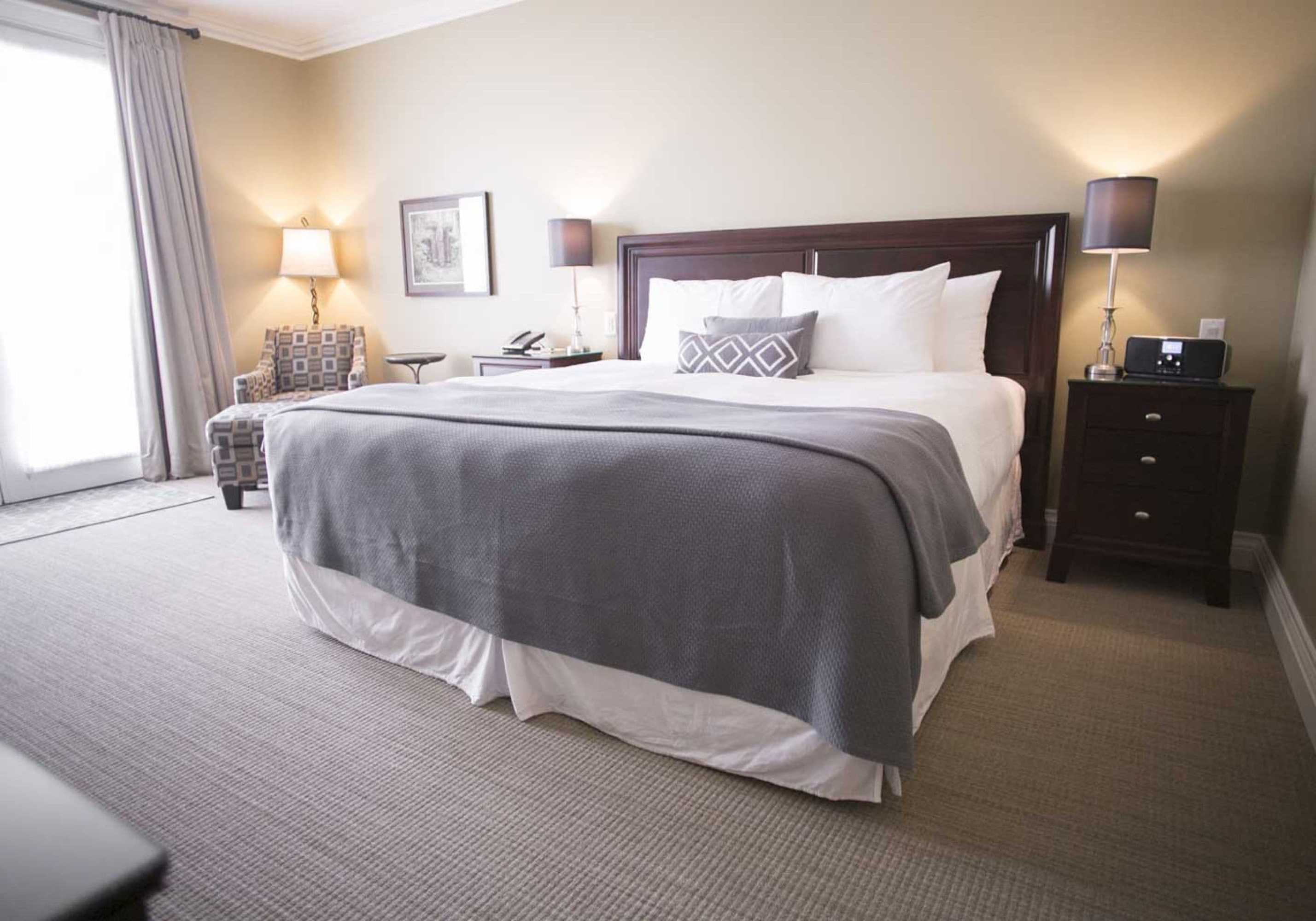 Gift card for 124 on Queen Hotel & Spa Gift card for 124 on Queen Hotel & Spa