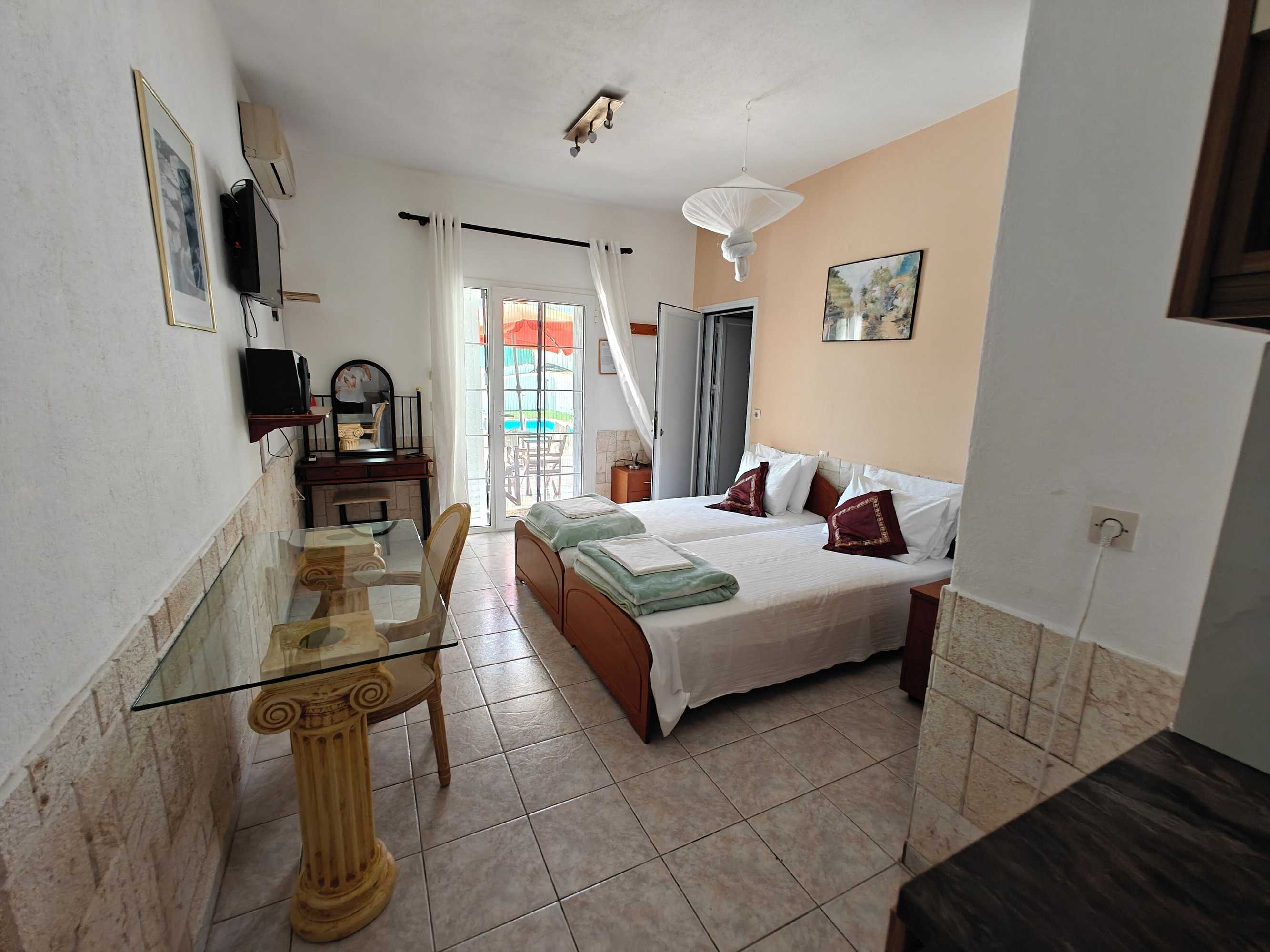 Gift card for Villa Askamnia And Suites Gift card for Villa Askamnia And Suites