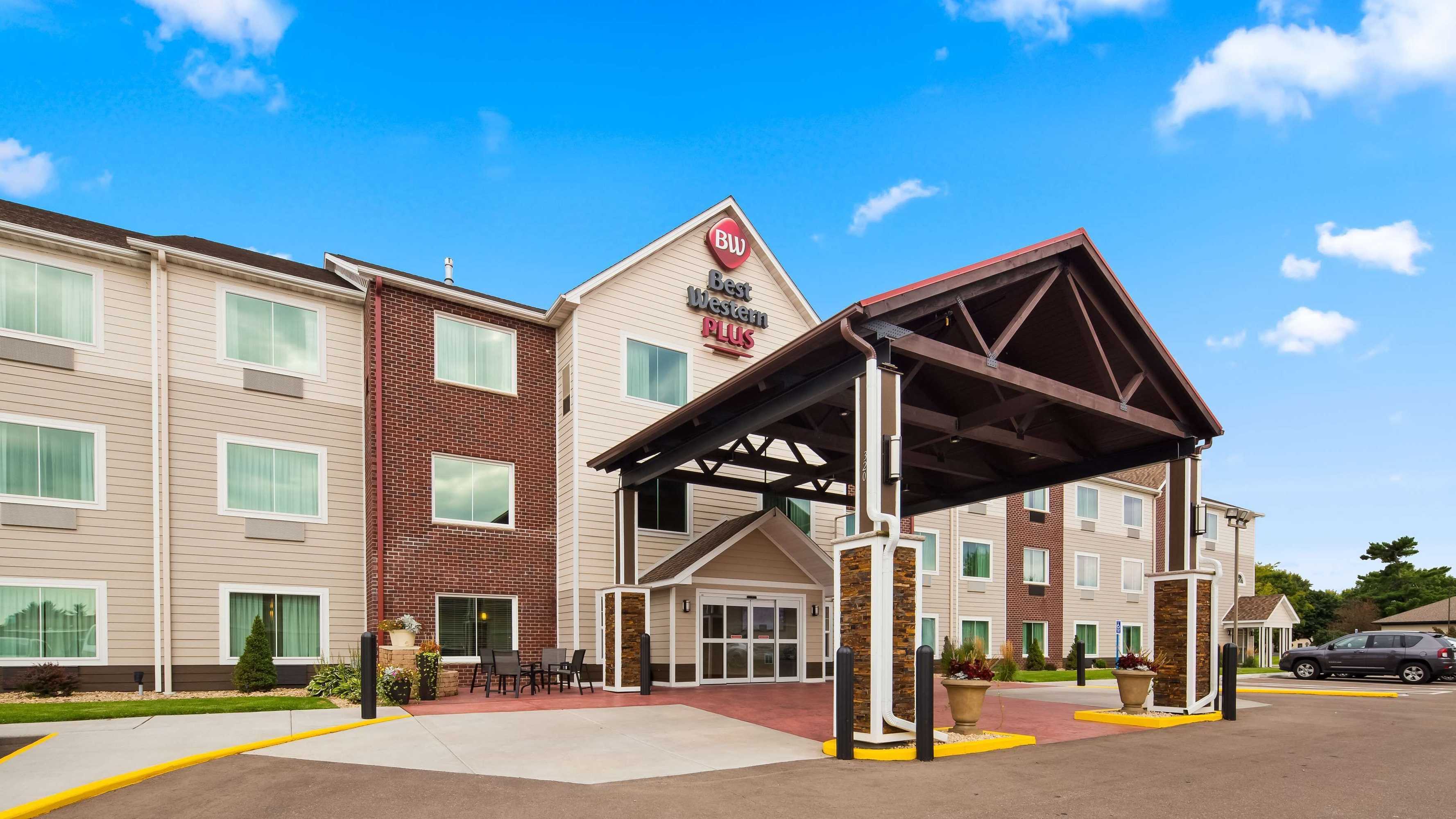 Gift card for Best Western Plus Menomonie Inn & Suites Gift card for Best Western Plus Menomonie Inn & Suites