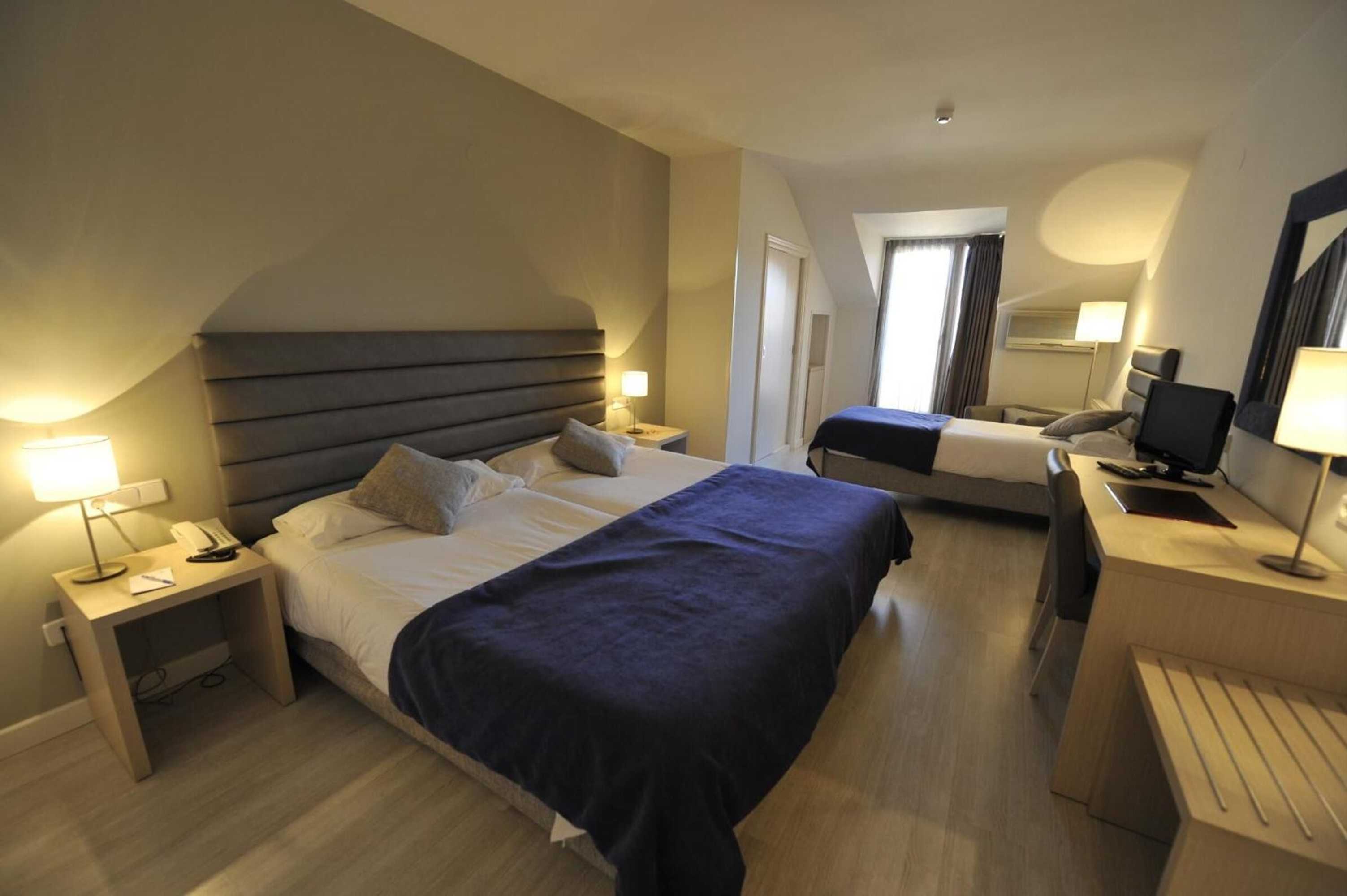 Gift card for Hotel Puerta de Segovia Gift card for Hotel Puerta de Segovia