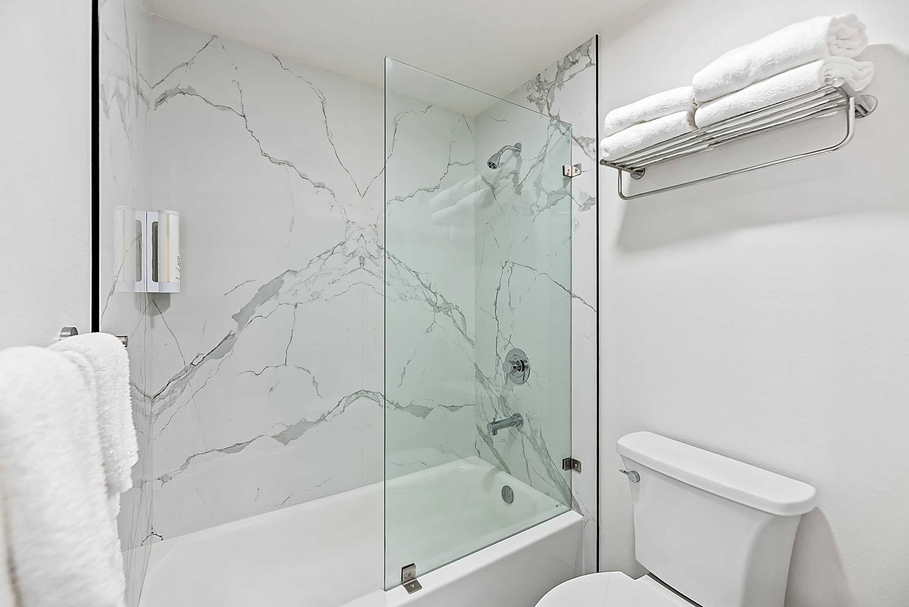 Gift card for Clarion Pointe