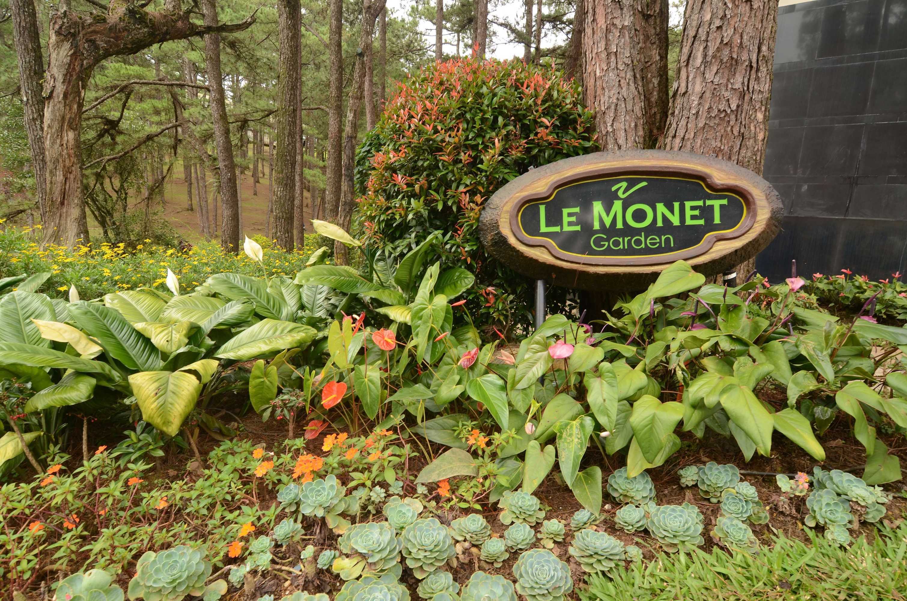 Gift card for Le Monet Hotel Gift card for Le Monet Hotel