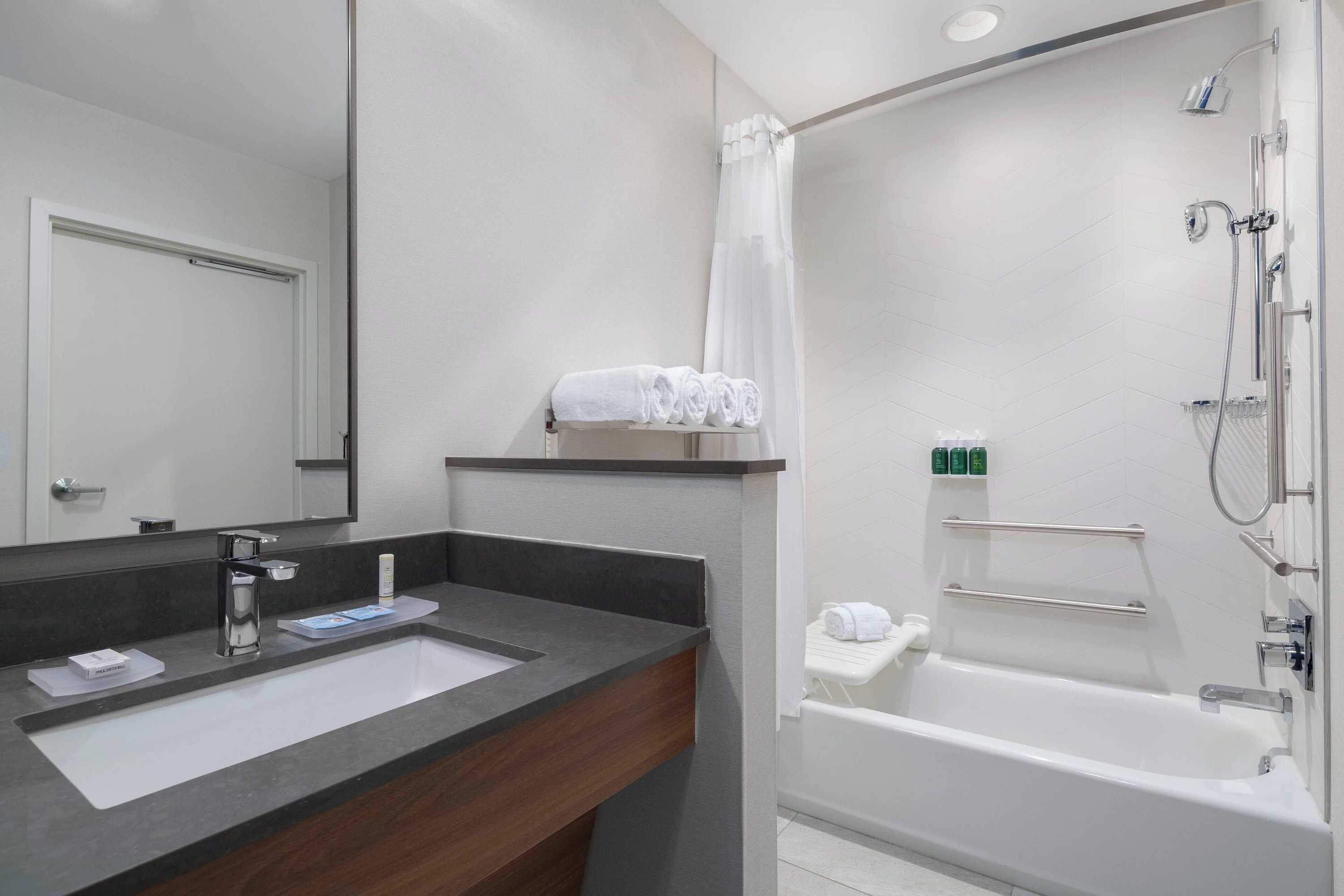 Gift card for Fairfield Inn & Suites Kenosha Pleasant Prairie