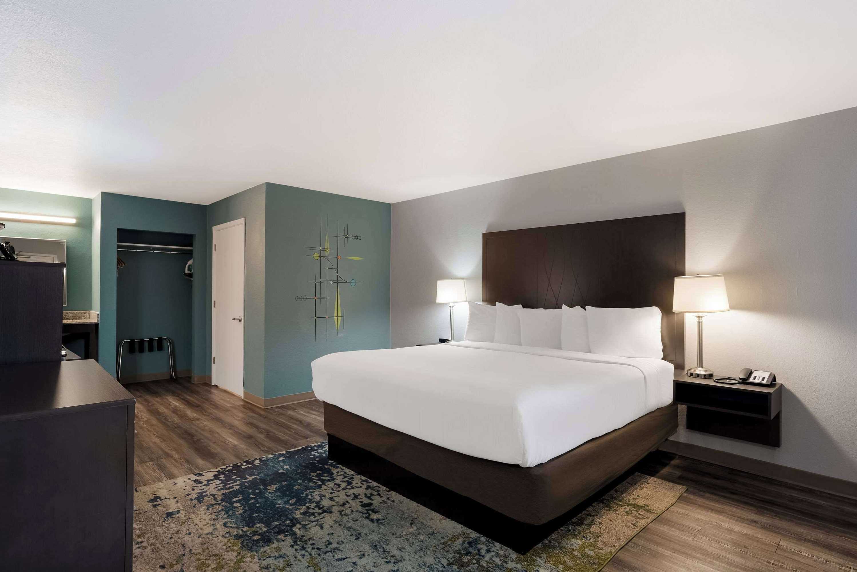 Gift card for Richland Riverfront Hotel Gift card for Richland Riverfront Hotel