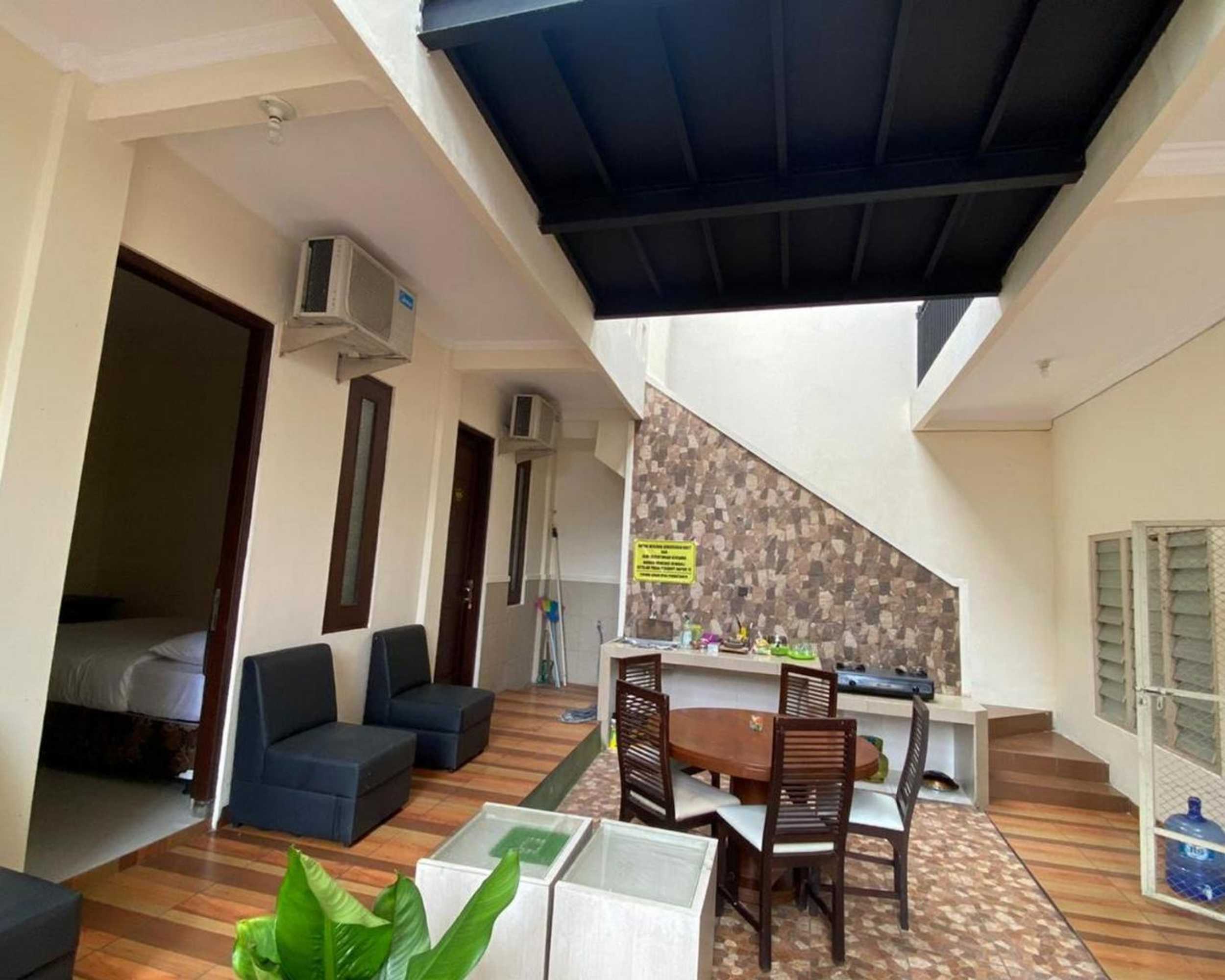 Gift card for Jatiwinangun Homestay Near Gor Satria Purwoketo Mitra Reddoorz Gift card for Jatiwinangun Homestay Near Gor Satria Purwoketo Mitra Reddoorz