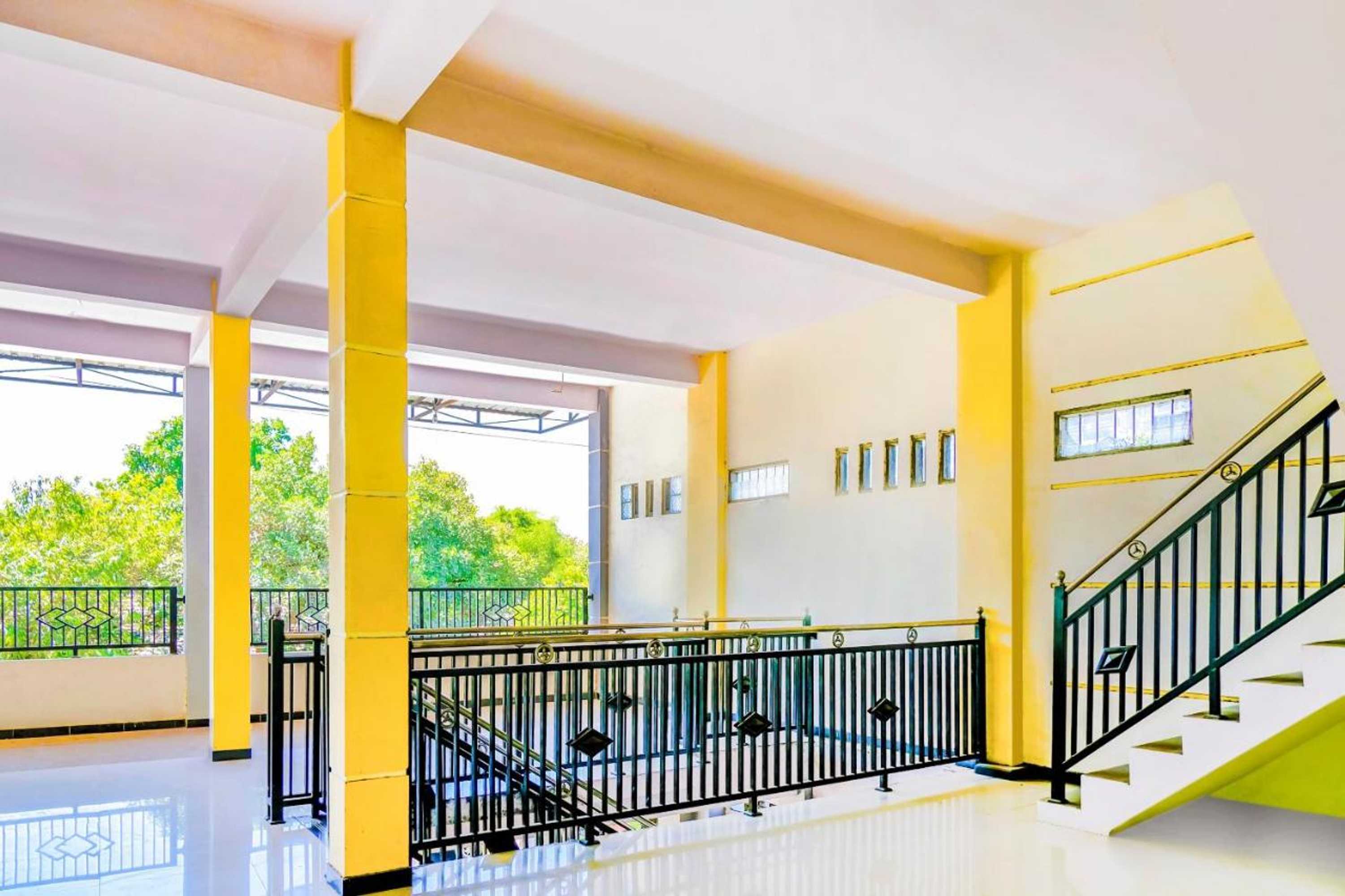 Gift card for Super Oyo 1759 Family Residence