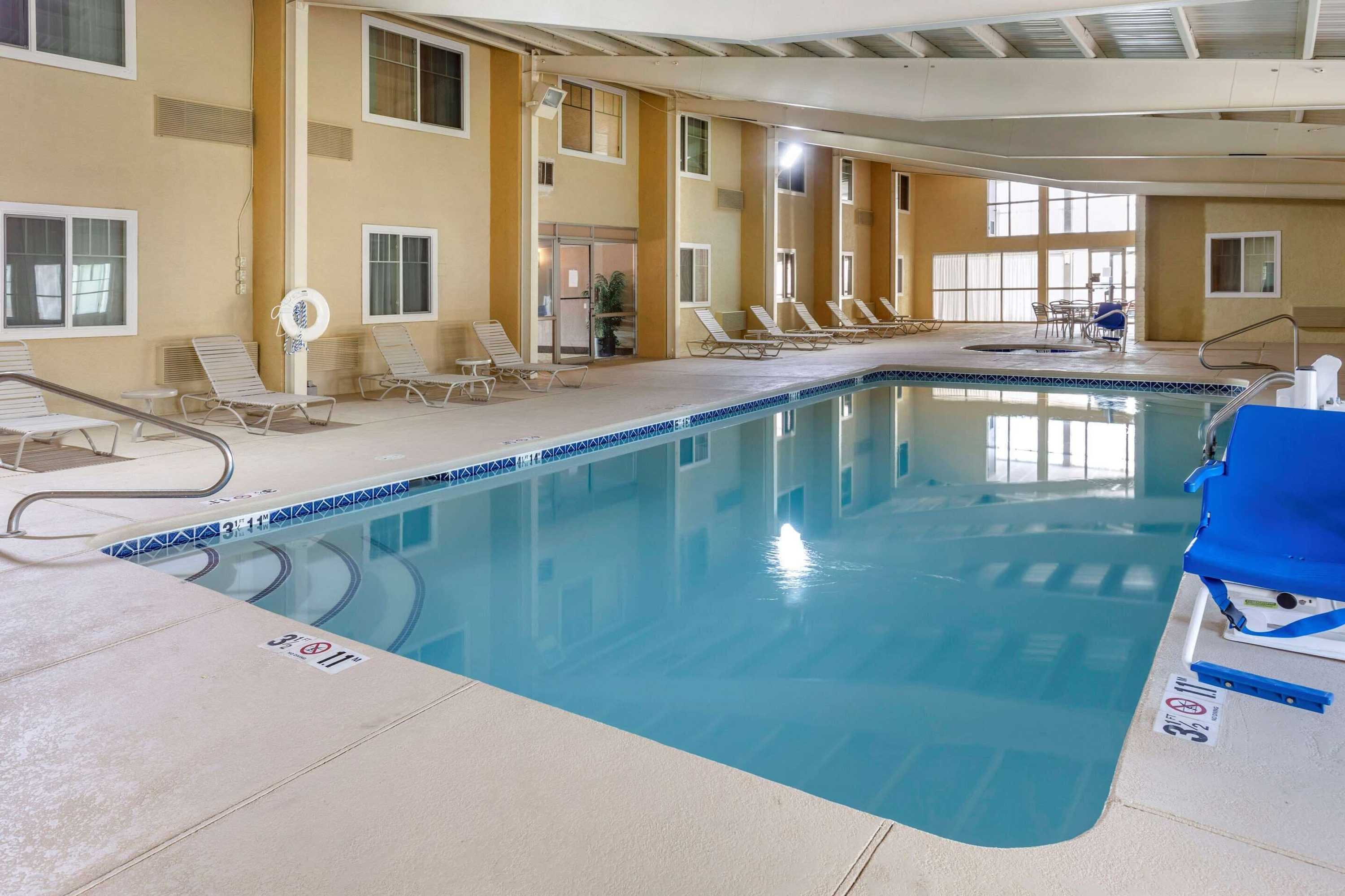 Gift card for Comfort Inn Santa Rosa on Route 66 Gift card for Comfort Inn Santa Rosa on Route 66