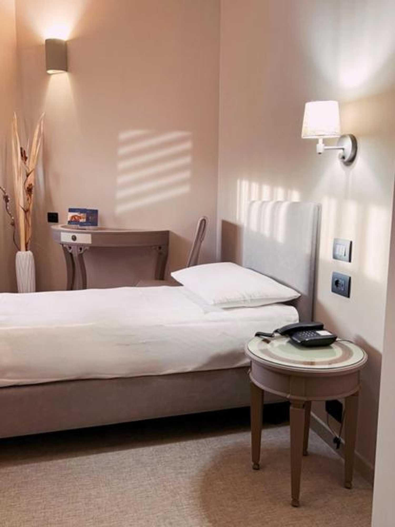 Gift card for Hotel Motel Top