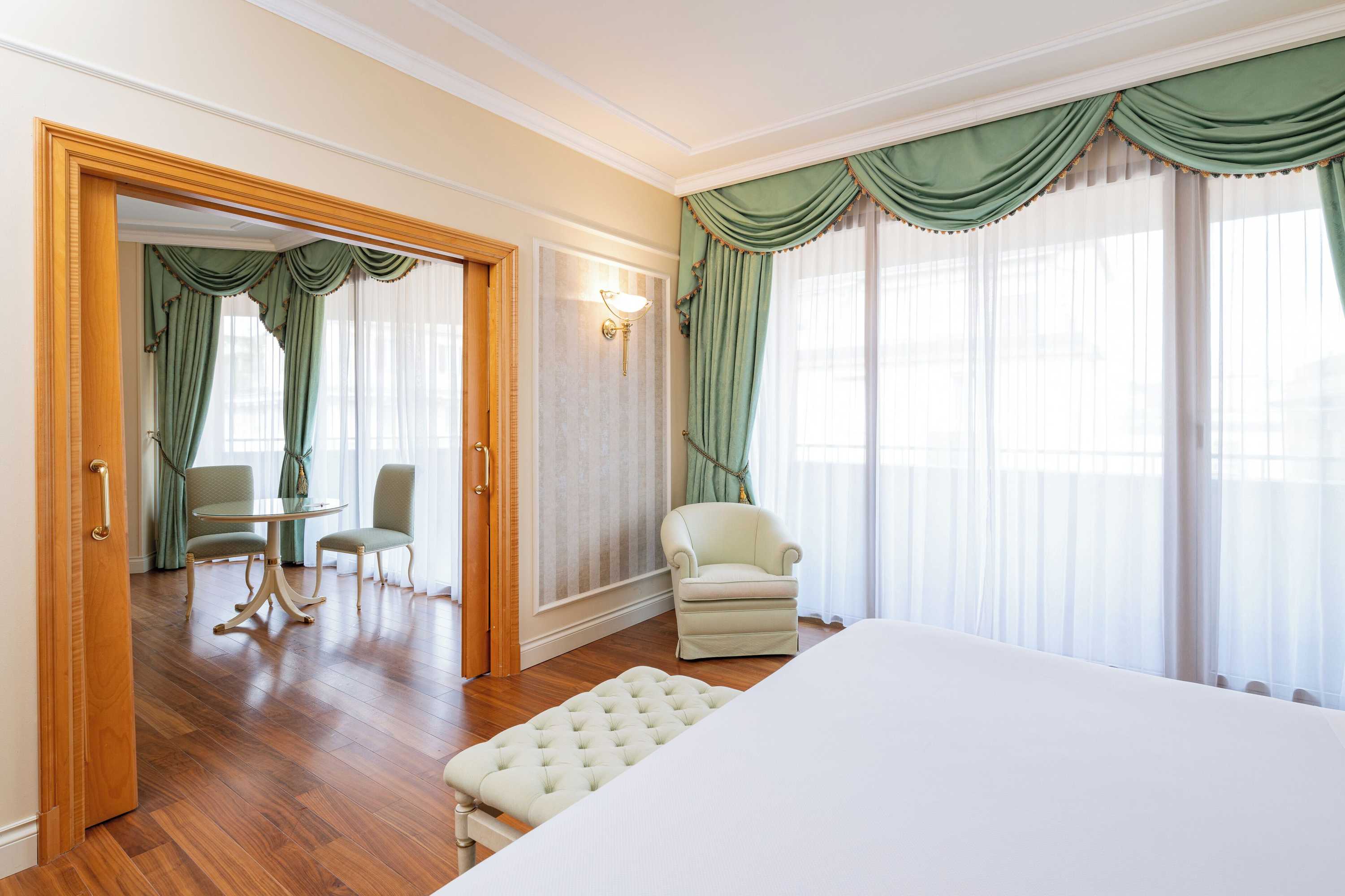 Gift card for Royal Hotel Carlton Gift card for Royal Hotel Carlton