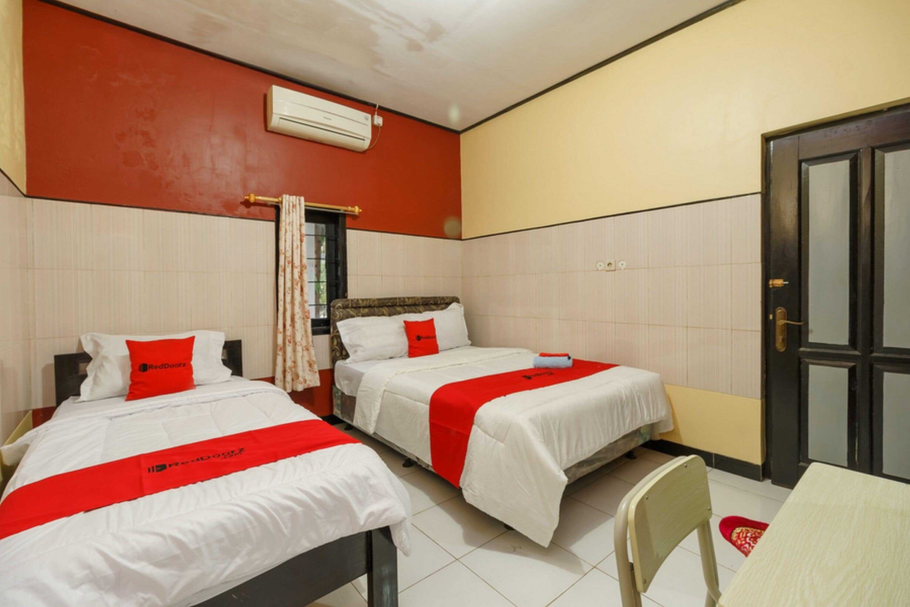 Gift card for Reddoorz Syariah Near Ciledug Station Gift card for Reddoorz Syariah Near Ciledug Station