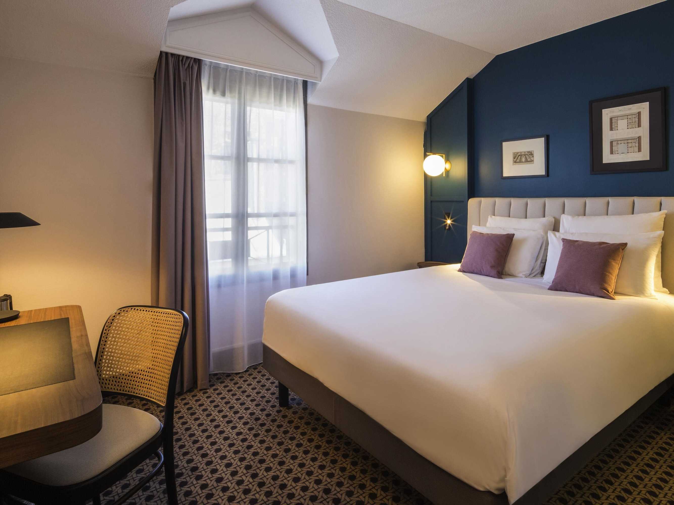 Gift card for Mercure Versailles Chateau Gift card for Mercure Versailles Chateau