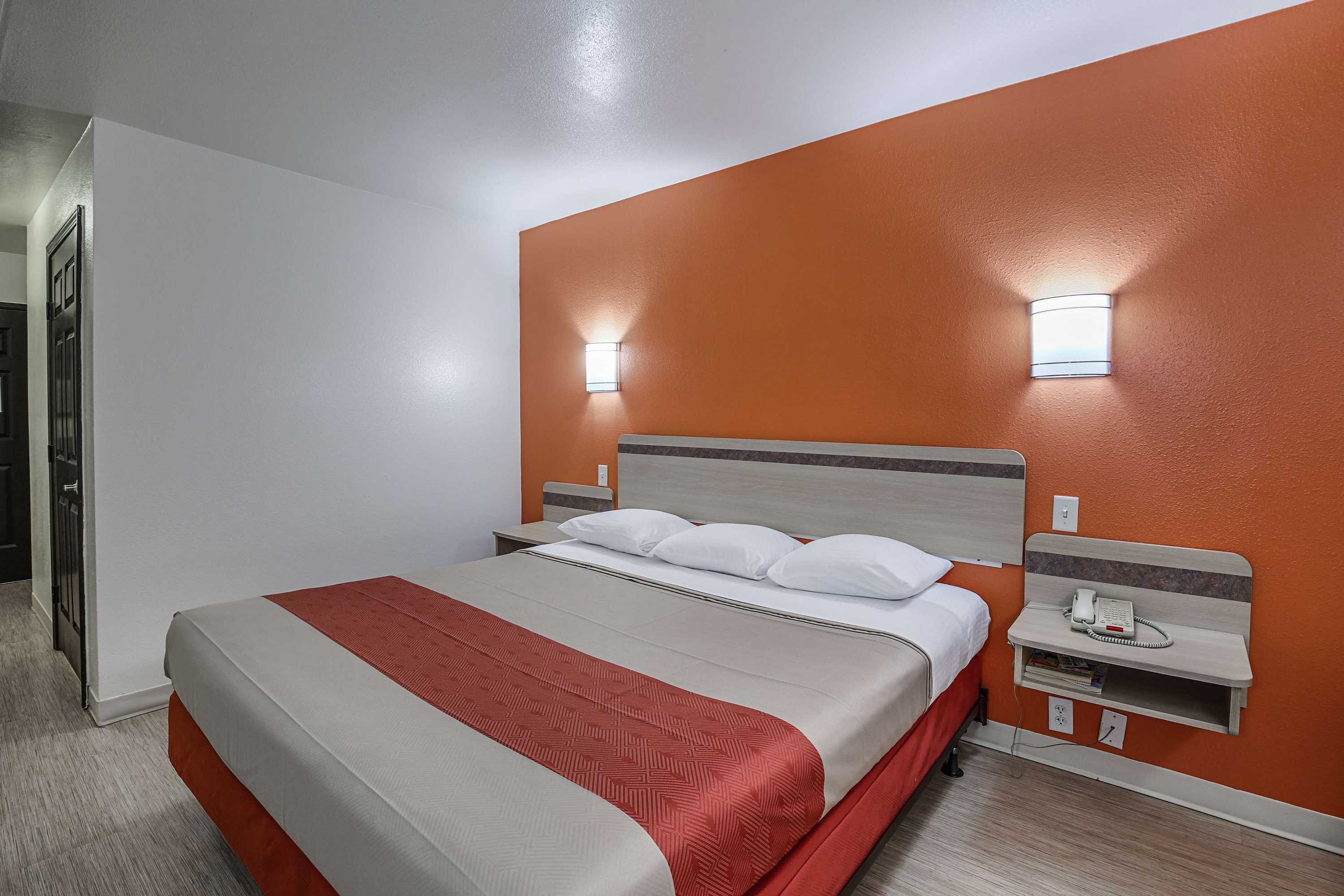 Gift card for Motel 6 Pasadena, TX Gift card for Motel 6 Pasadena, TX