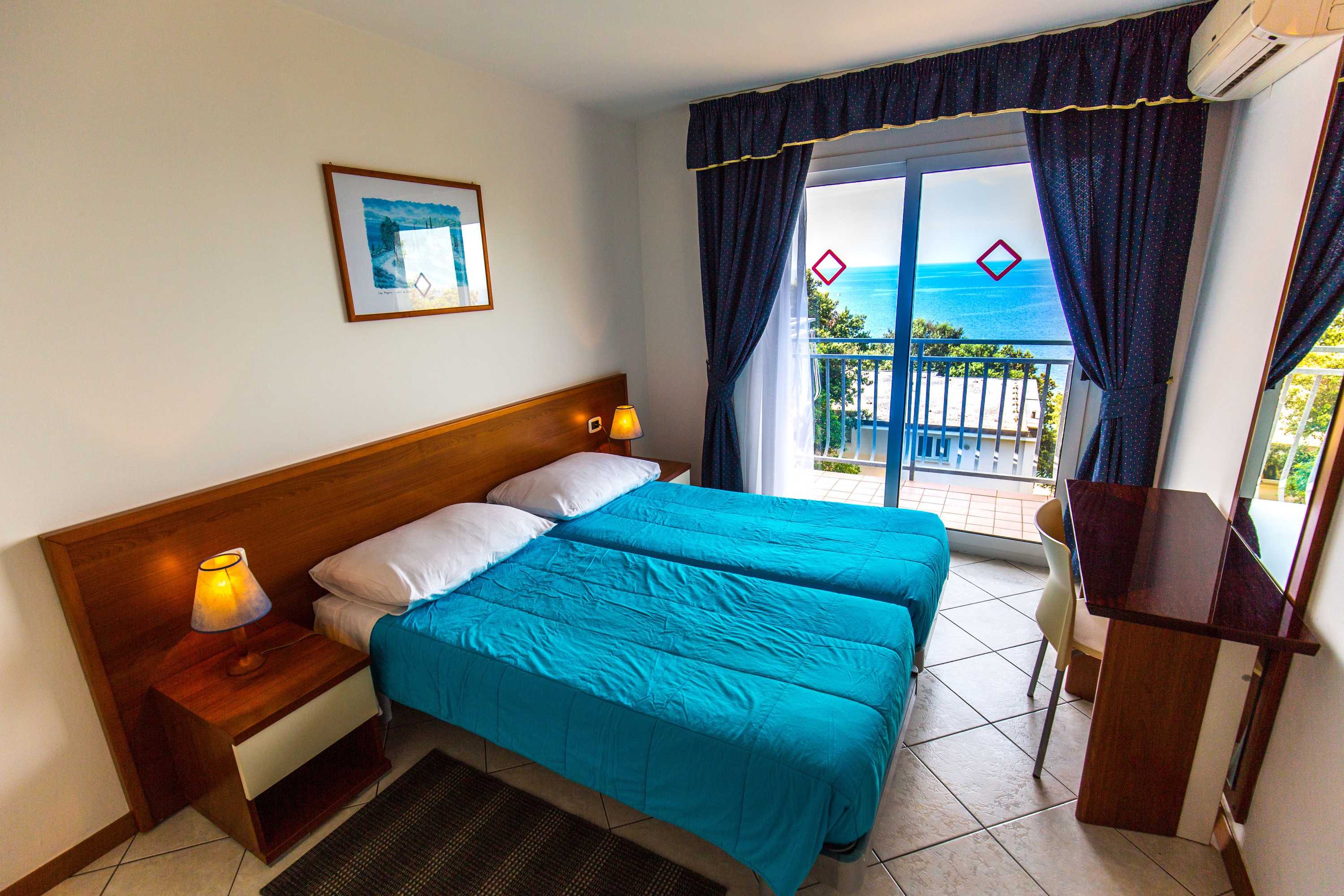 Gift card for Splendid Golden Rocks Resort Gift card for Splendid Golden Rocks Resort