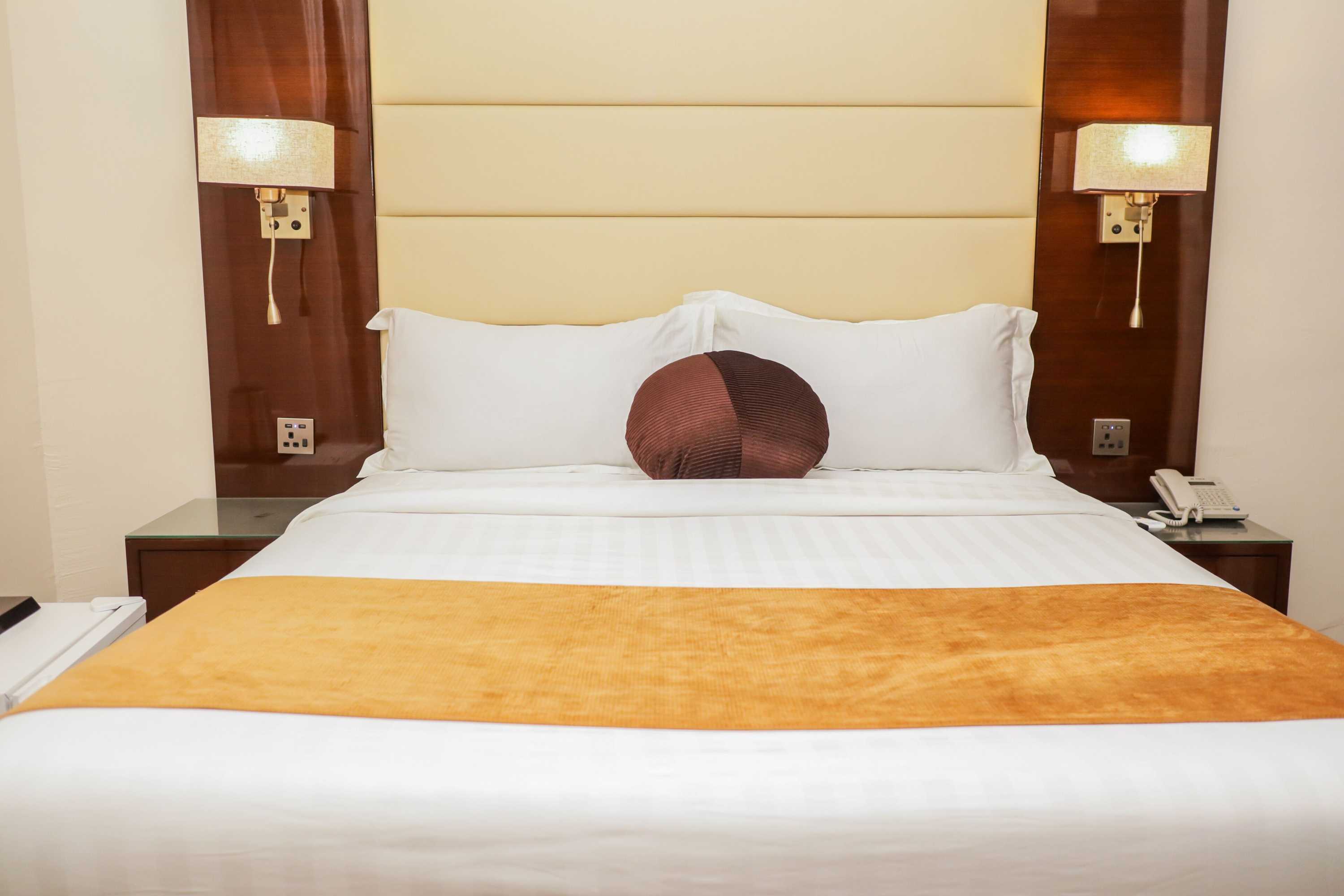 Gift card for De Rembrandt Hotel & Suites Gift card for De Rembrandt Hotel & Suites