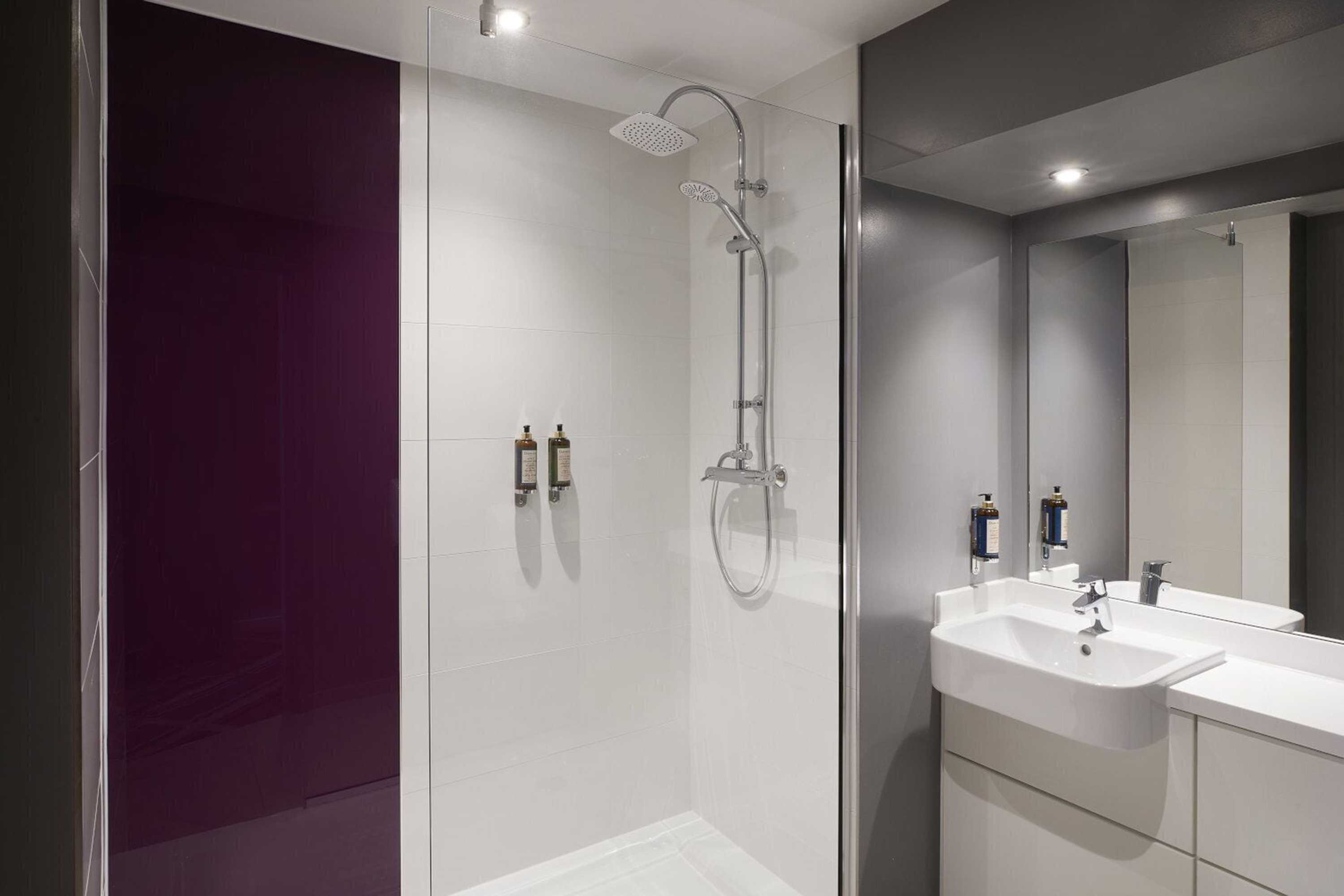 Gift card for Premier Inn Edinburgh Park (the Gyle) Gift card for Premier Inn Edinburgh Park (the Gyle)