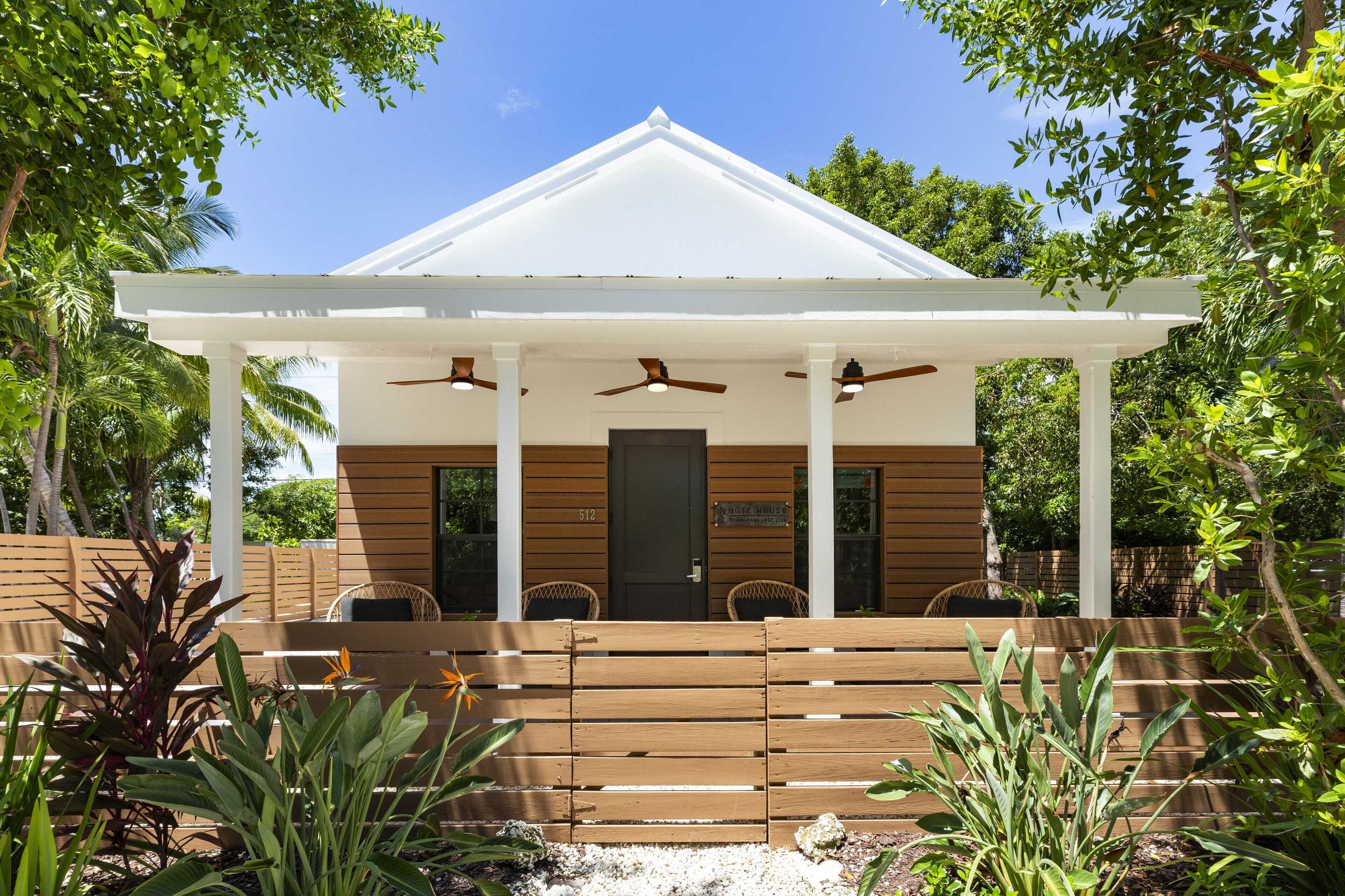 Gift card for La Siesta Resort & Villas Gift card for La Siesta Resort & Villas