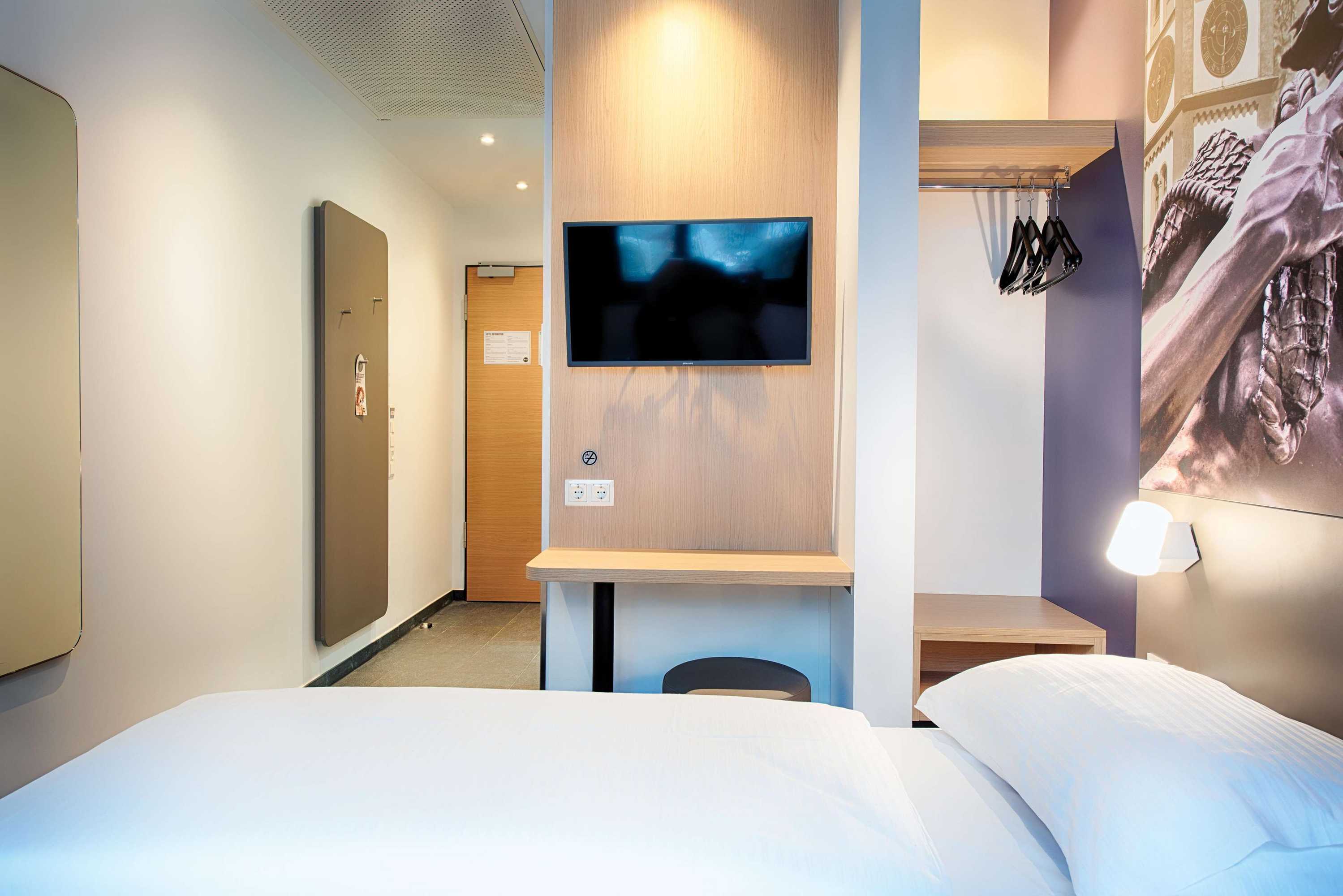 Gift card for B&b Hotel Augsburg-West Gift card for B&b Hotel Augsburg-West