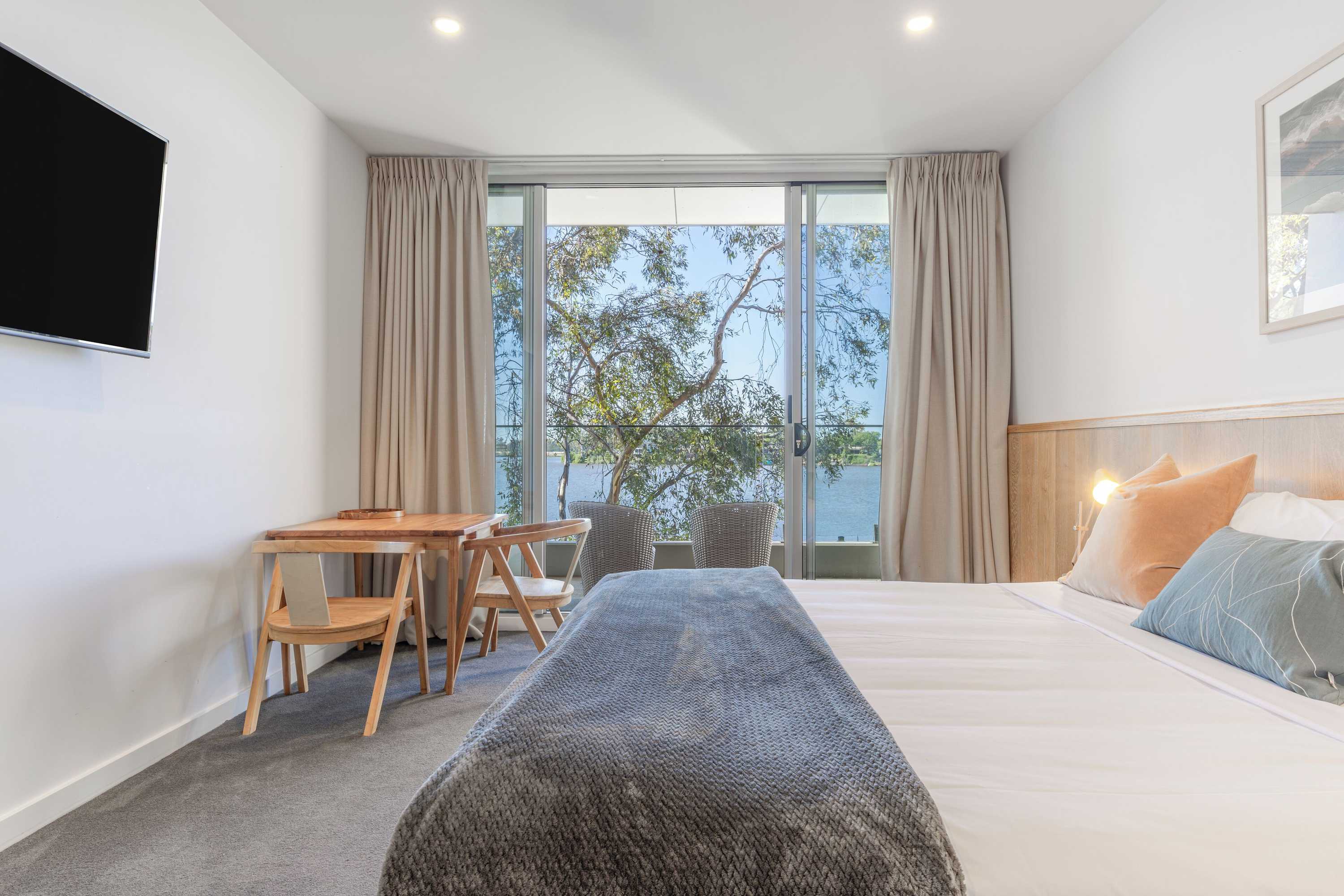 Gift card for Nagambie Waterfront Motel Gift card for Nagambie Waterfront Motel