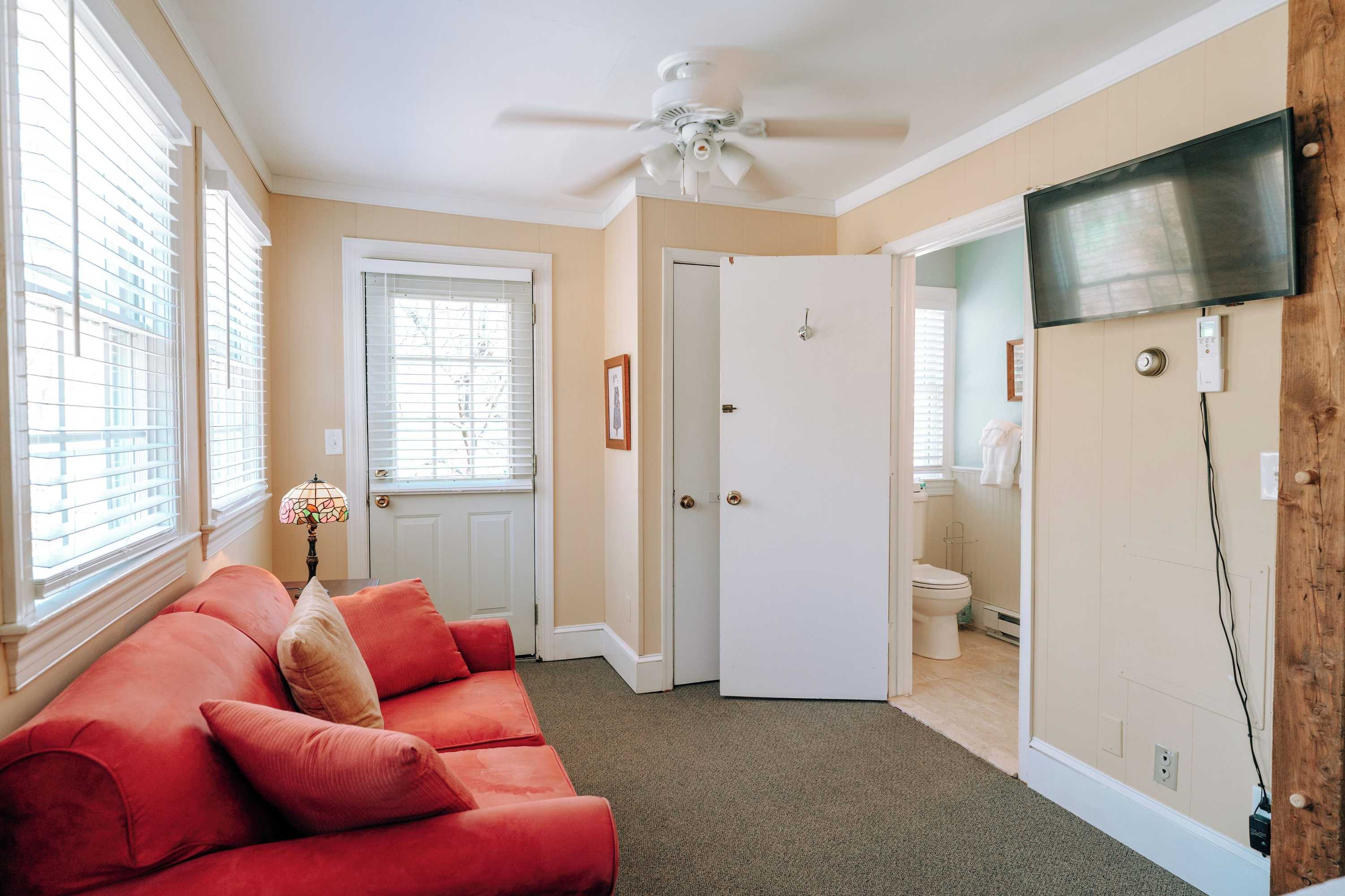 Gift card for Hollyhedge Estate