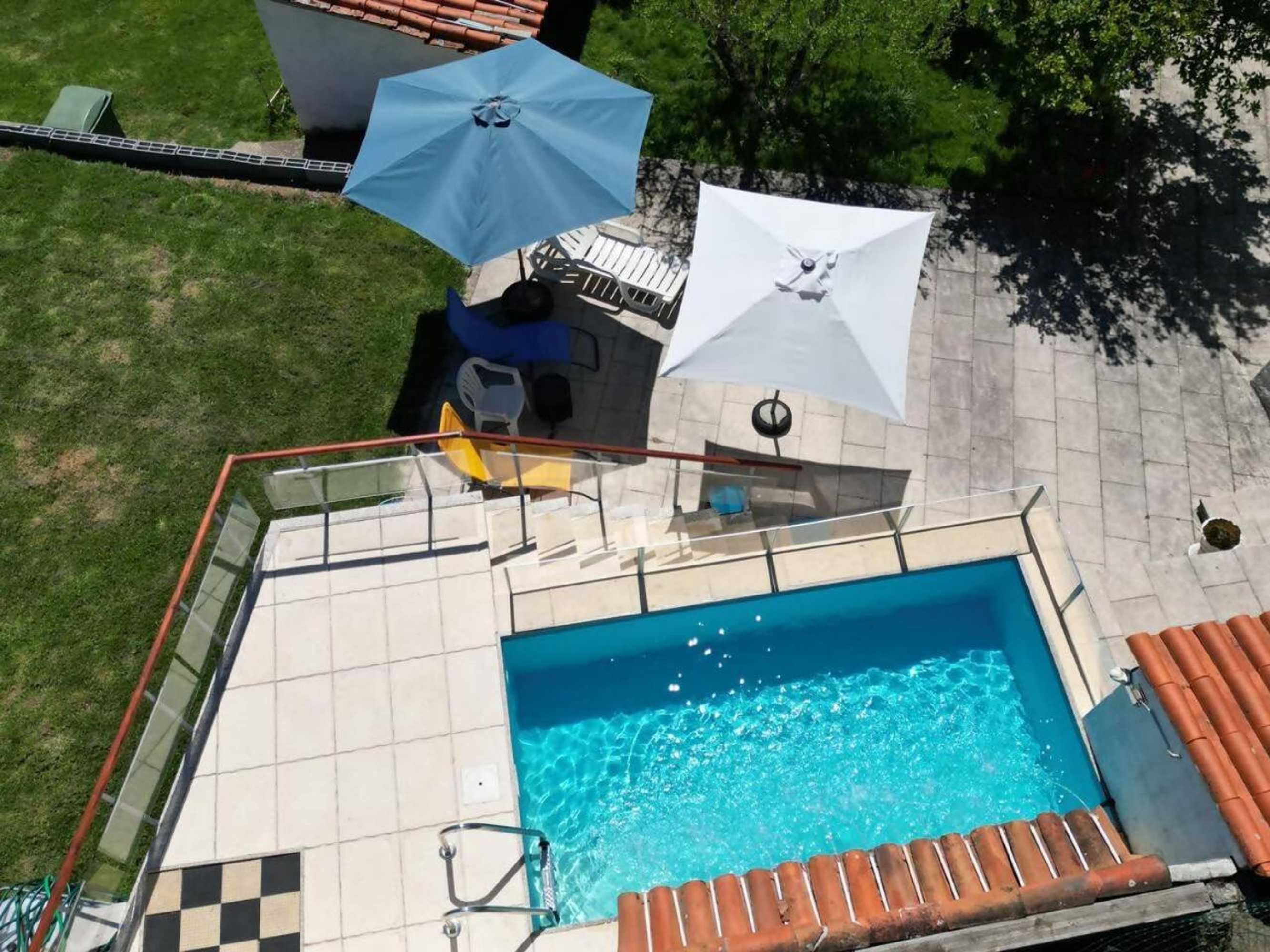 Gift card for Retiro na Natureza - Casa Com Piscina