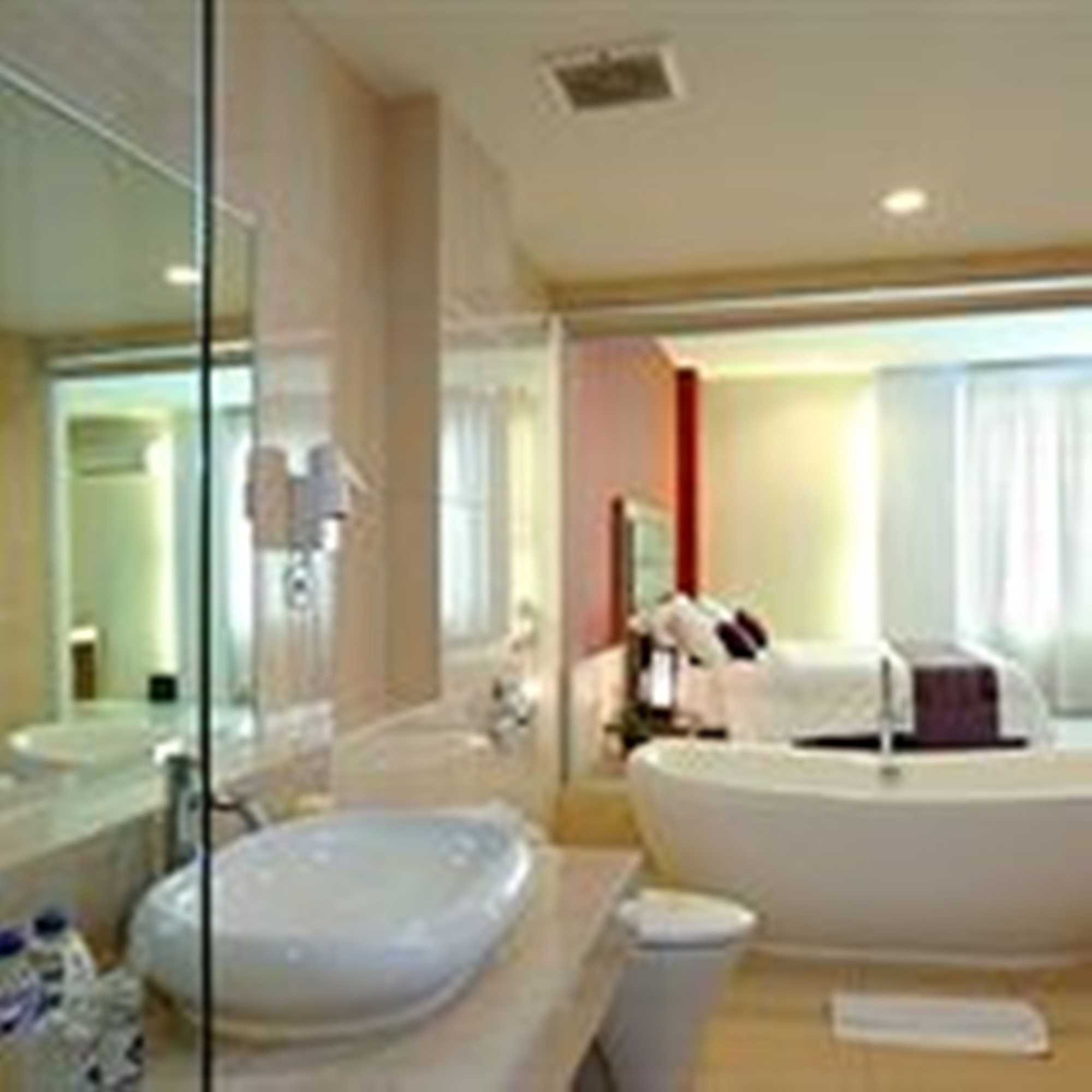 Gift card for Lombok Plaza Hotel & Convention Gift card for Lombok Plaza Hotel & Convention