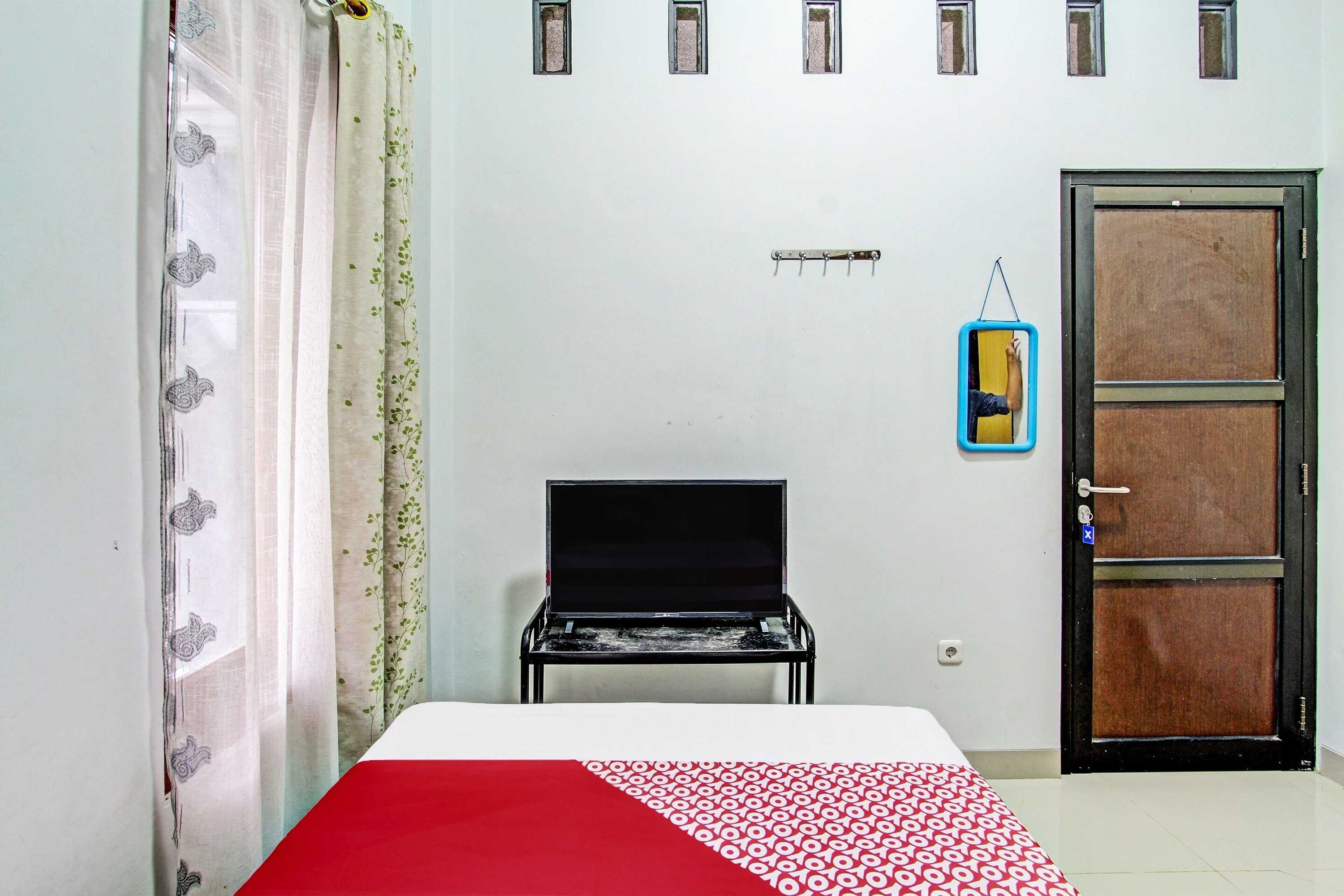 Gift card for Oyo 92071 Yusman Homestay Syariah Gift card for Oyo 92071 Yusman Homestay Syariah