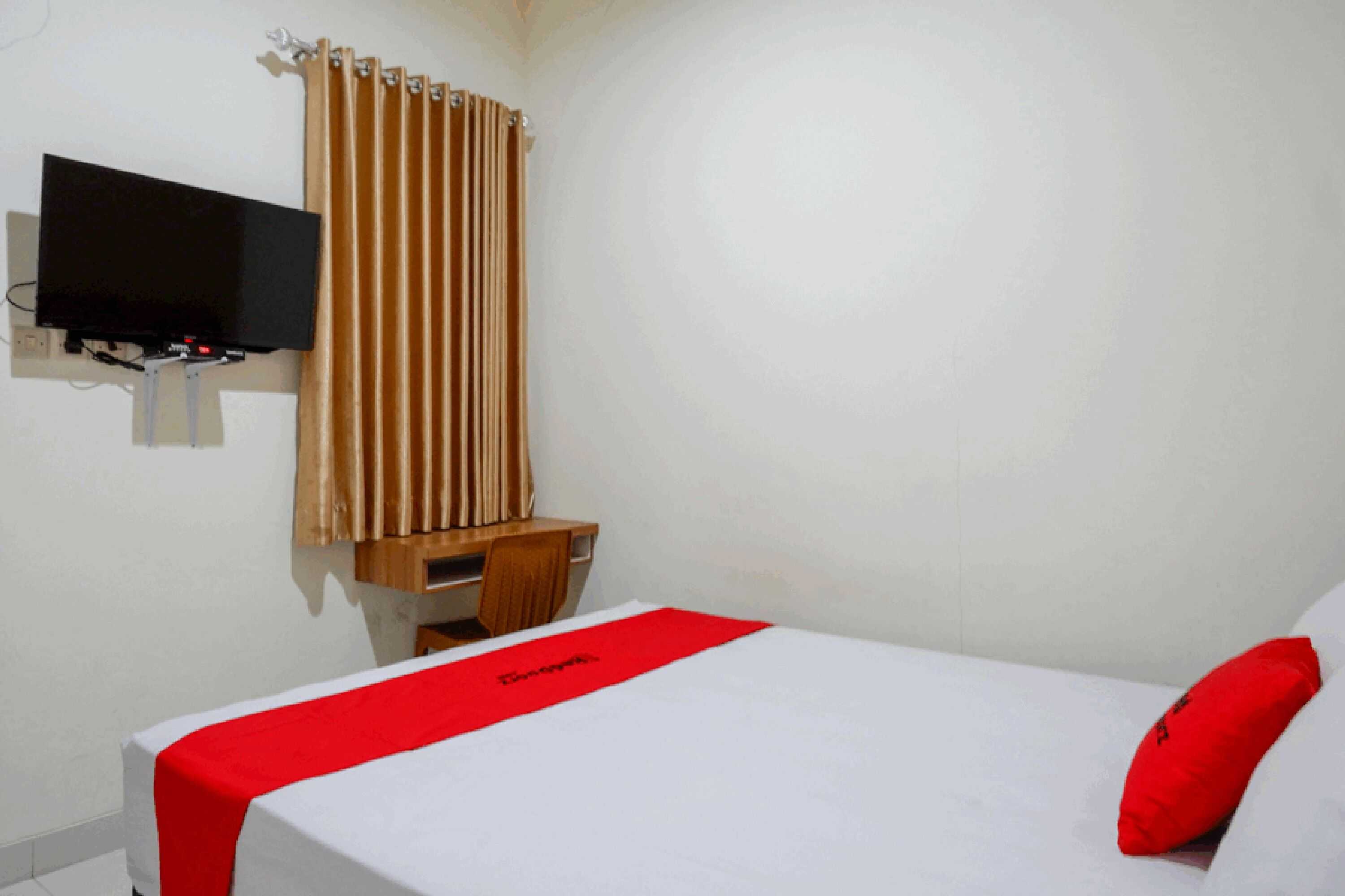 Gift card for Reddoorz Near Living Plaza Purwokerto Gift card for Reddoorz Near Living Plaza Purwokerto