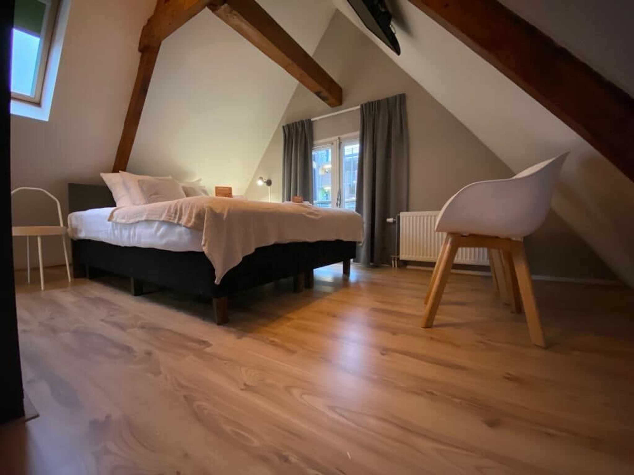 Gift card for King's Inn City Hostel - Hotel Alkmaar - Hostel Gift card for King's Inn City Hostel - Hotel Alkmaar - Hostel