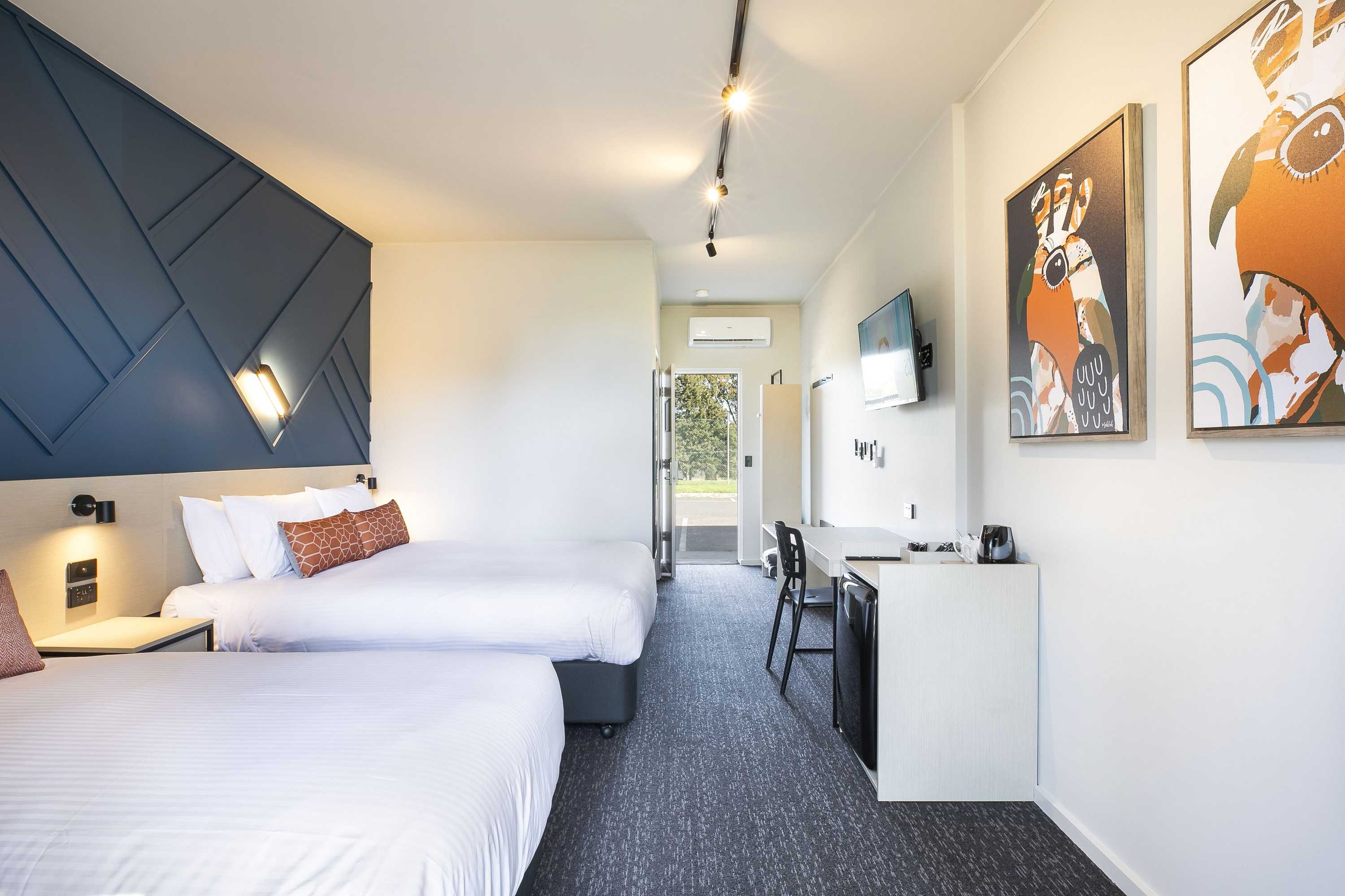 Gift card for Nightcap at Sandown Park Hotel Gift card for Nightcap at Sandown Park Hotel