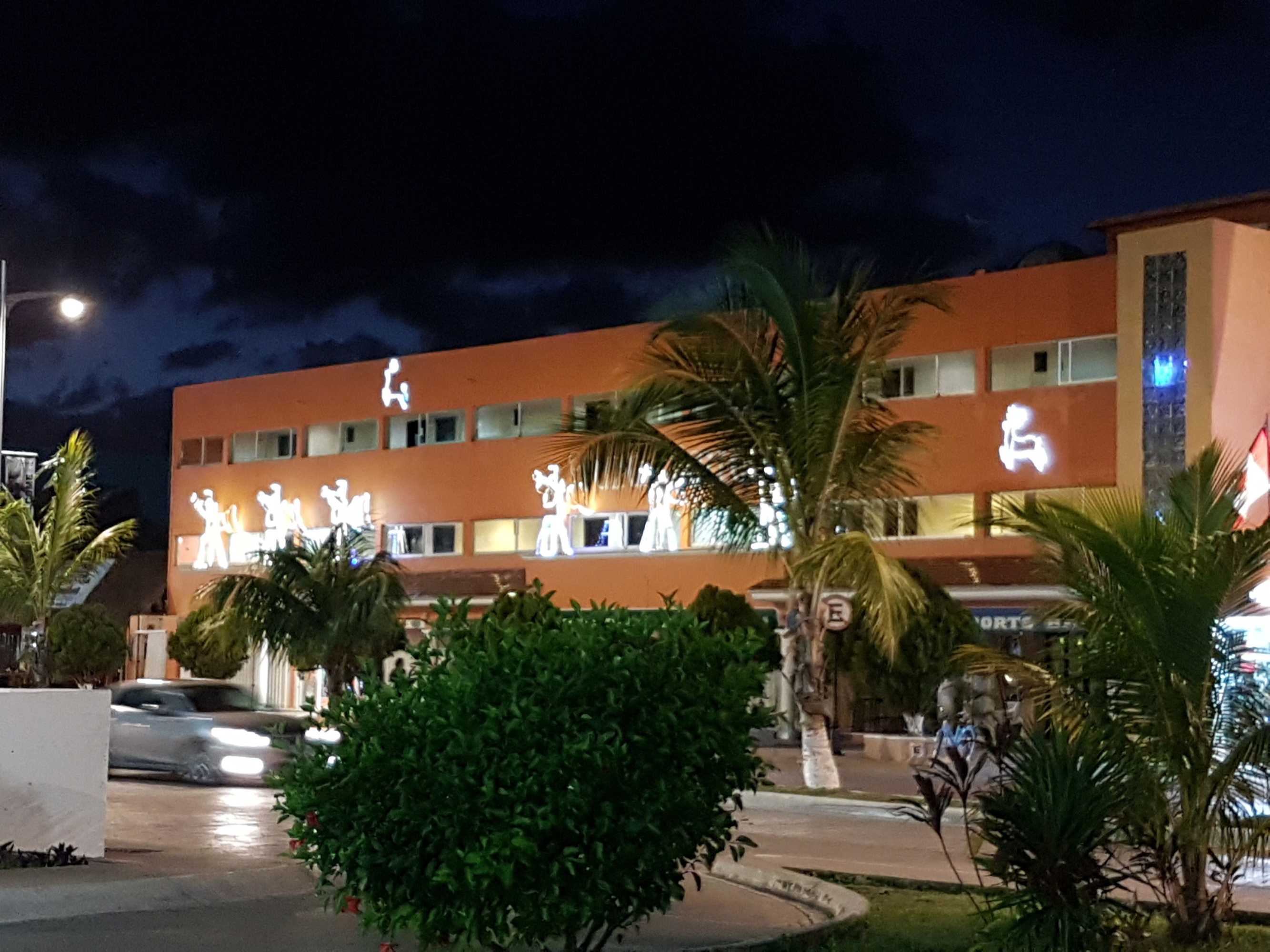 Gift card for Hotel Barracuda Cozumel Gift card for Hotel Barracuda Cozumel