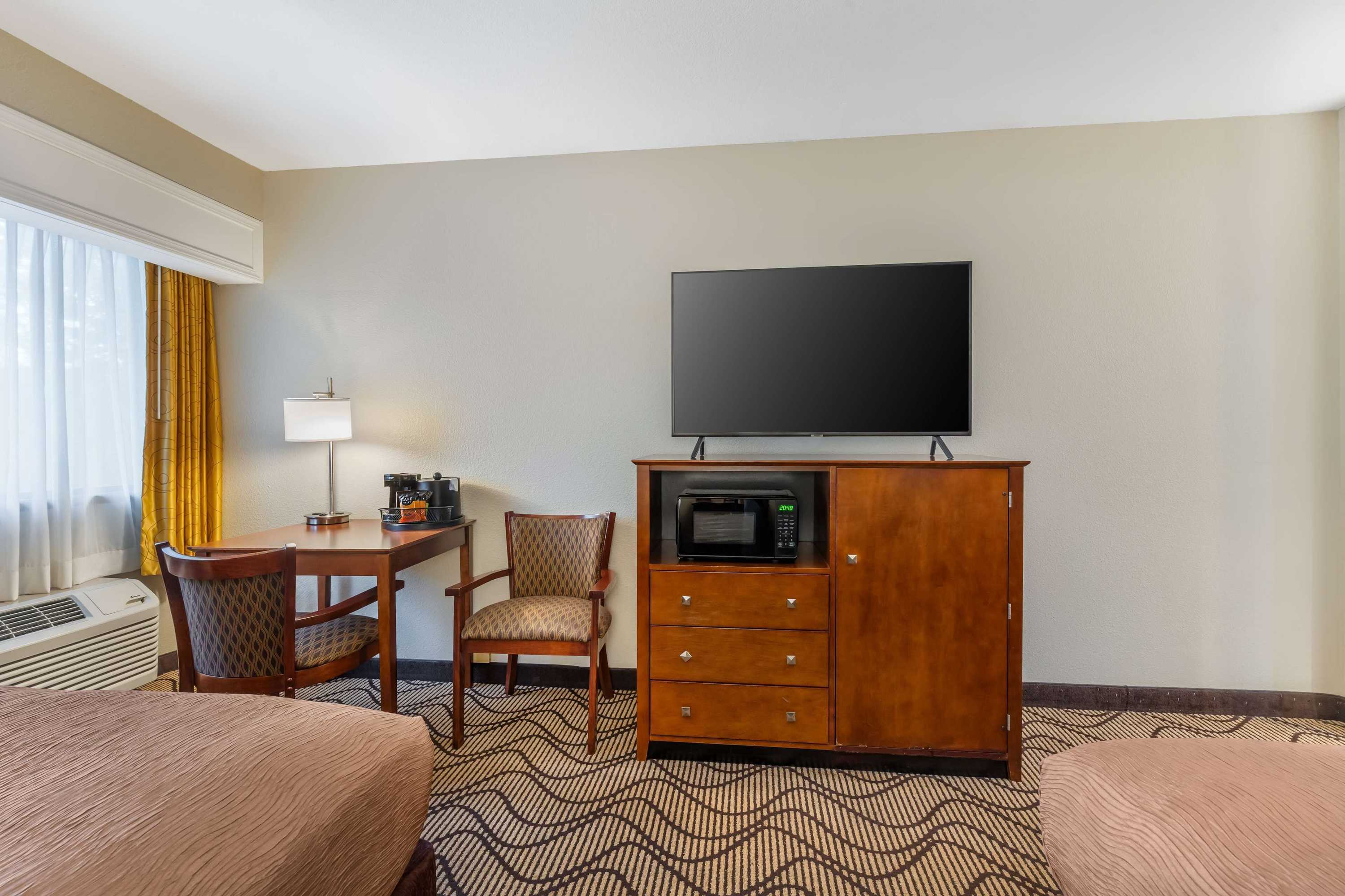 Gift card for Best Western John Muir Inn Gift card for Best Western John Muir Inn
