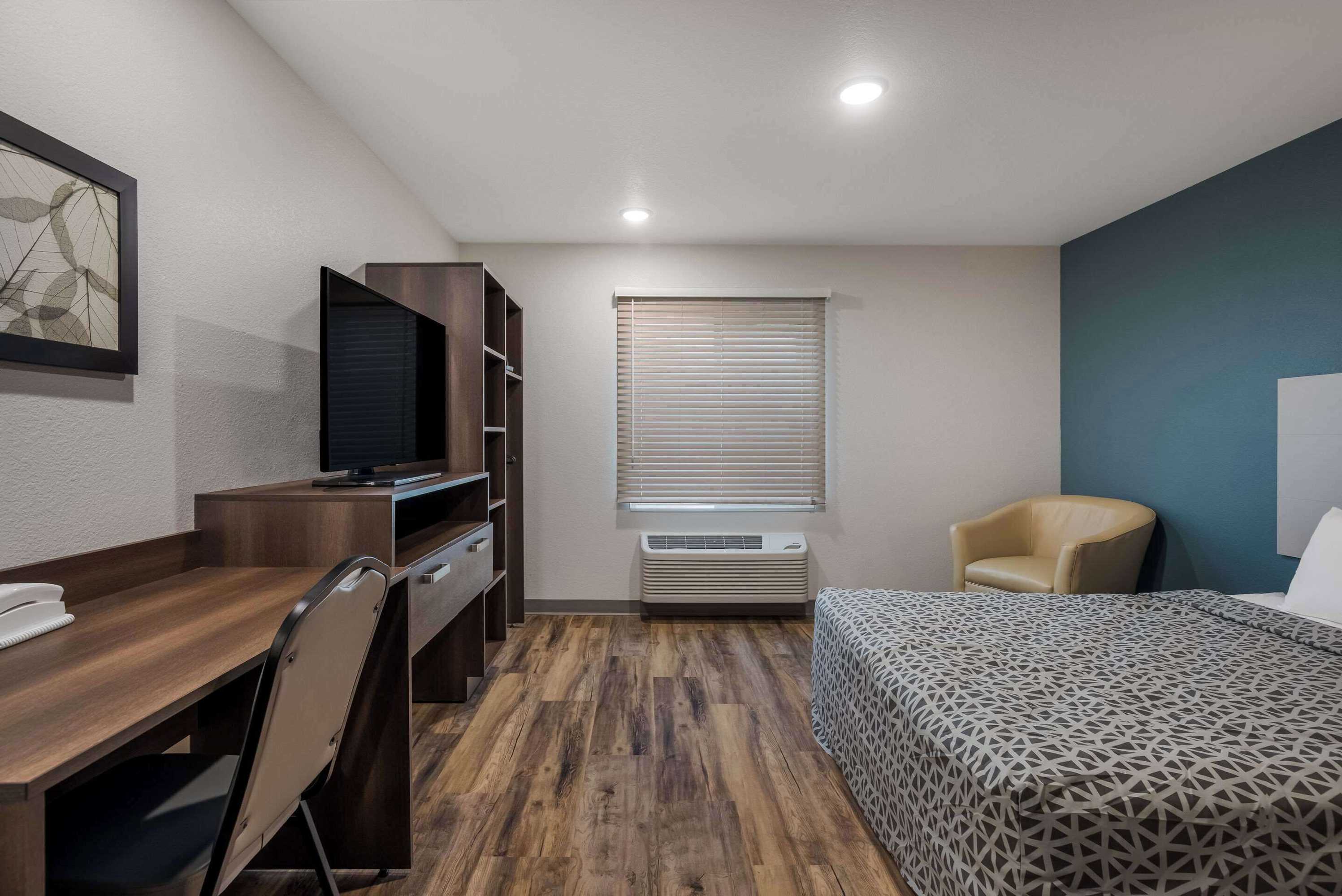 Gift card for Woodspring Suites Milwaukee - Menomonee Falls Gift card for Woodspring Suites Milwaukee - Menomonee Falls