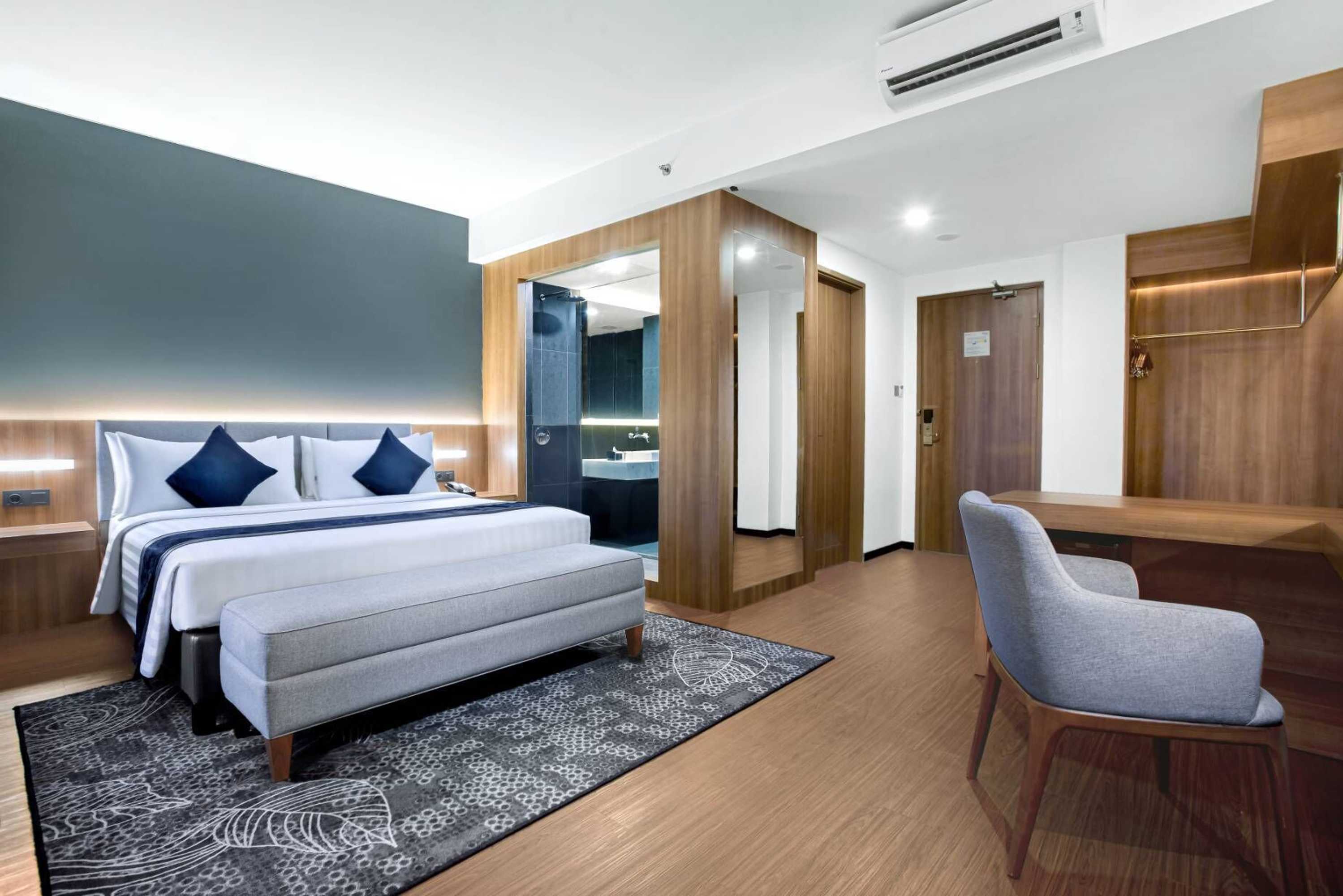 Gift card for Aston Sidoarjo City Hotel & Convention Center Gift card for Aston Sidoarjo City Hotel & Convention Center