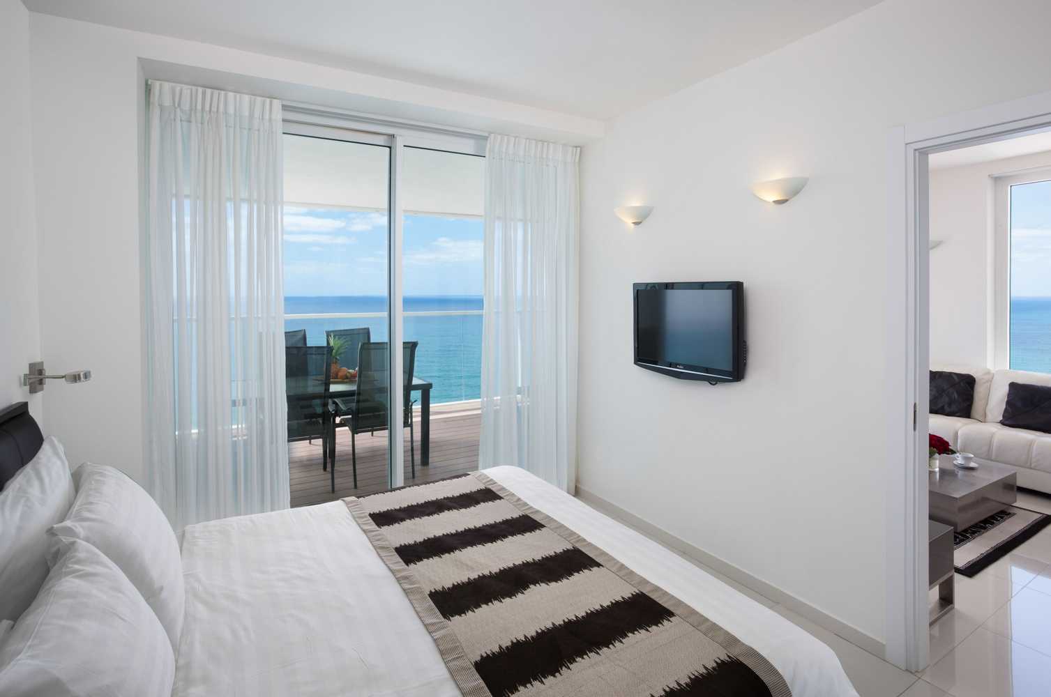 Gift card for Island Luxurious Suites Hotel