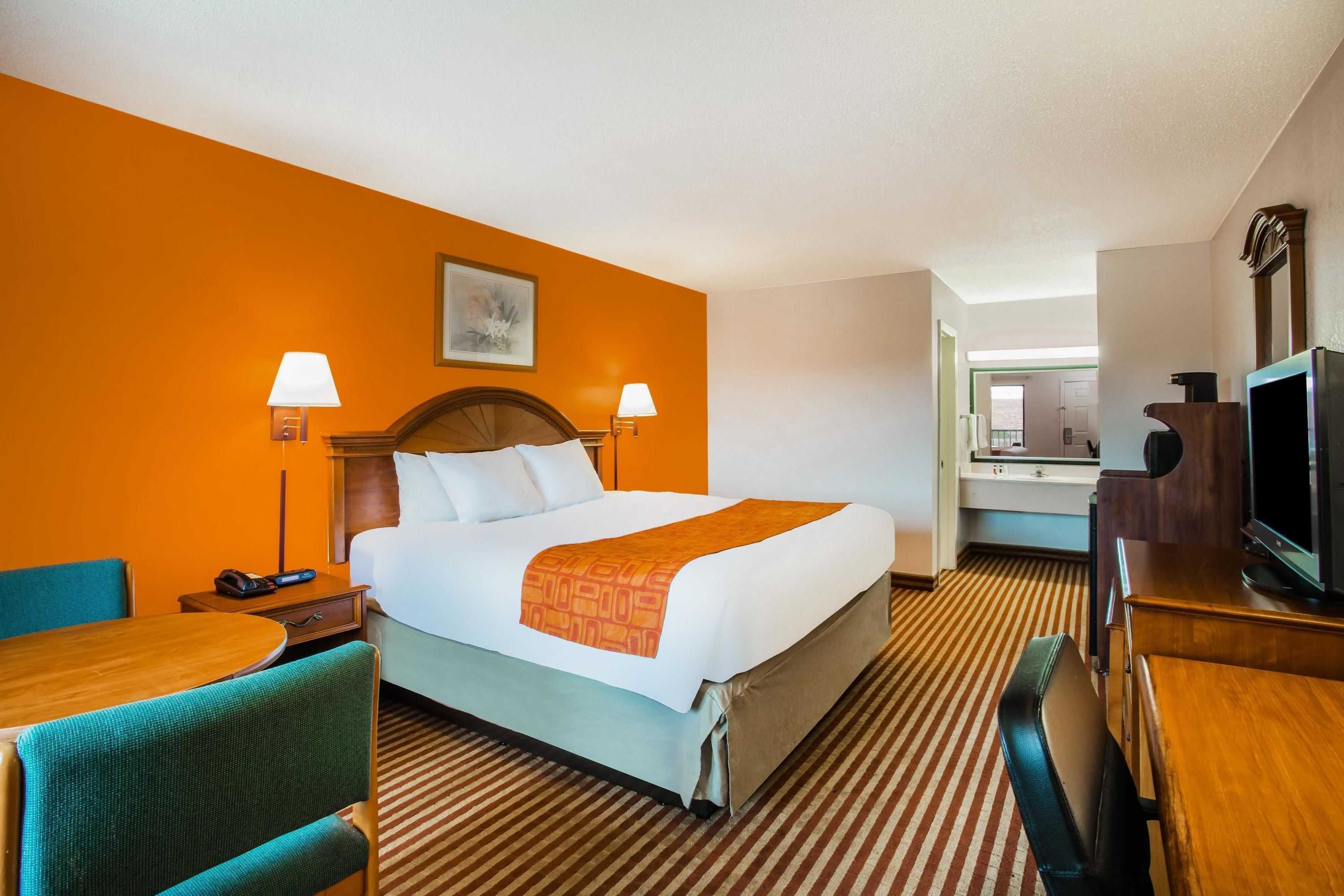 Gift card for Howard Johnson by Wyndham Panama City Gift card for Howard Johnson by Wyndham Panama City