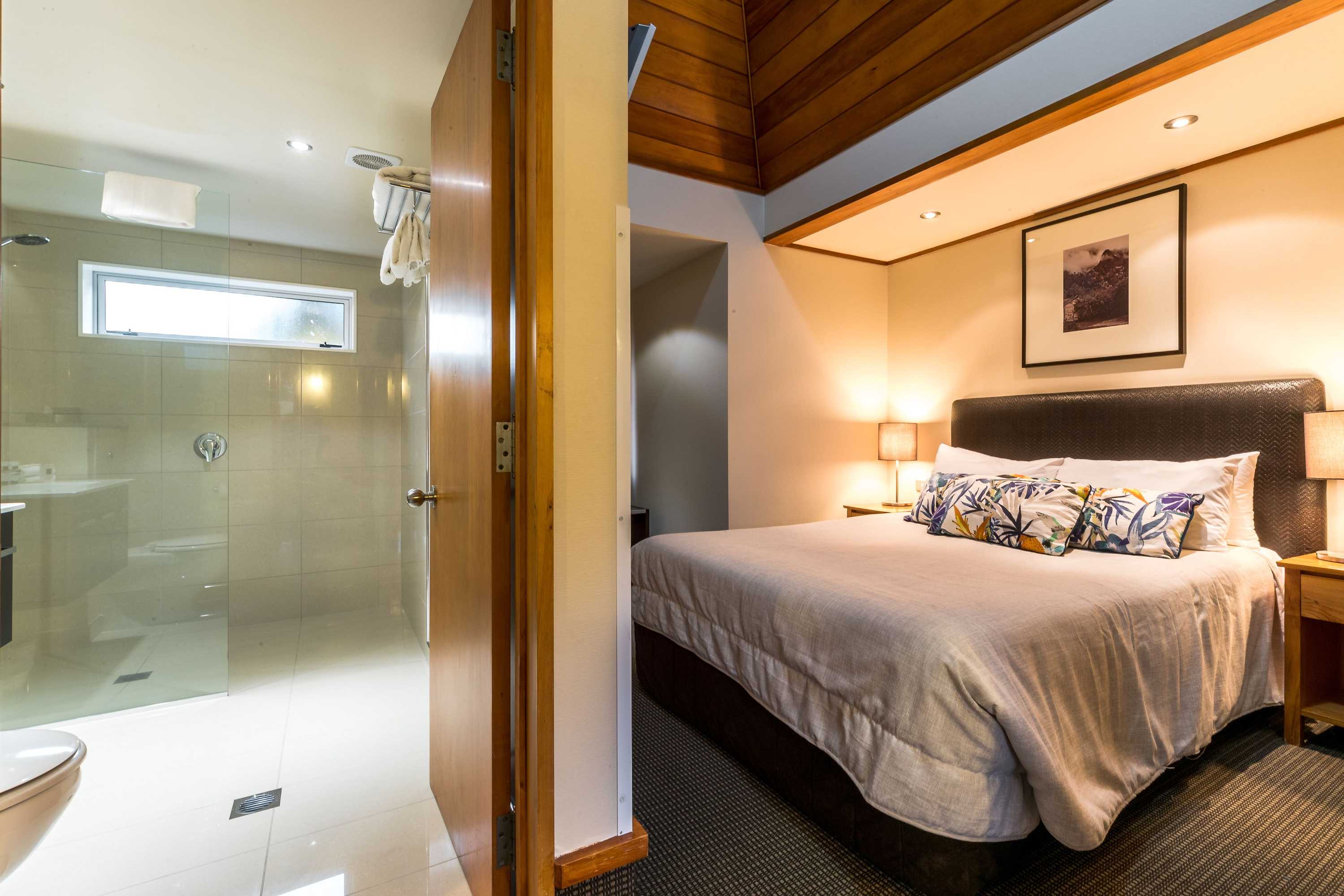 Gift card for Distinction Te Anau Hotel And Villas Gift card for Distinction Te Anau Hotel And Villas
